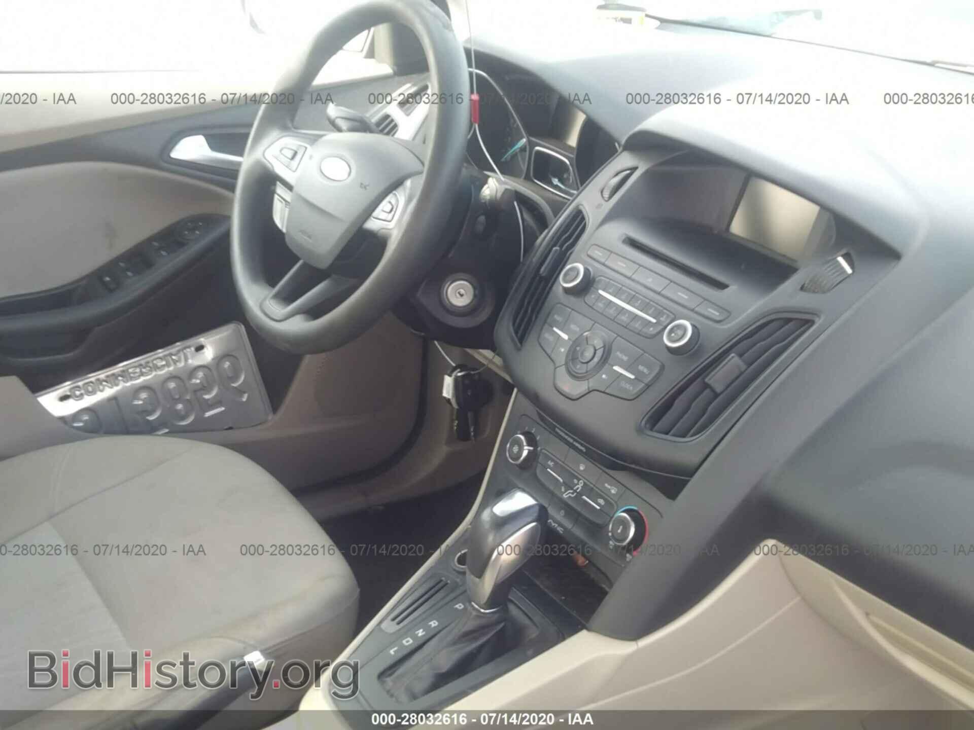 2016 FORD FOCUS - VIN: 1FADP3F28GL295094 - Photo 5
