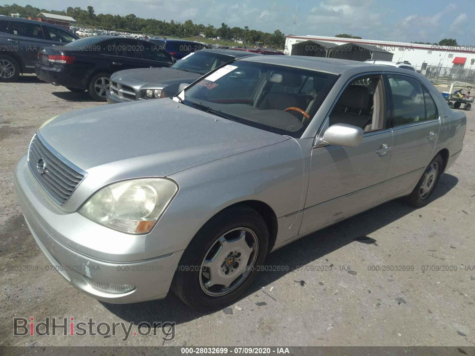2002 LEXUS LS - VIN: JTHBN30F320060629 - Фото 2