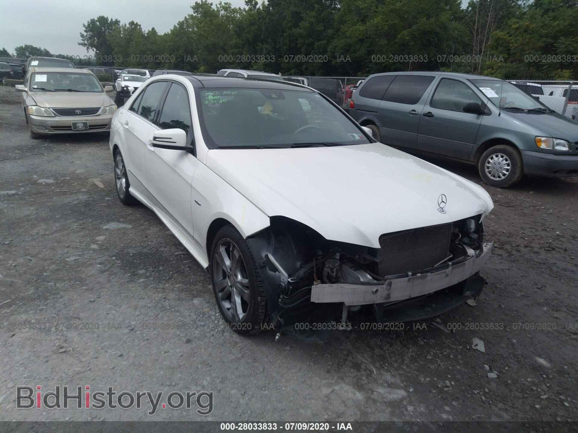Photo WDDHF8JB7CA567908 - MERCEDES-BENZ E-CLASS 2012