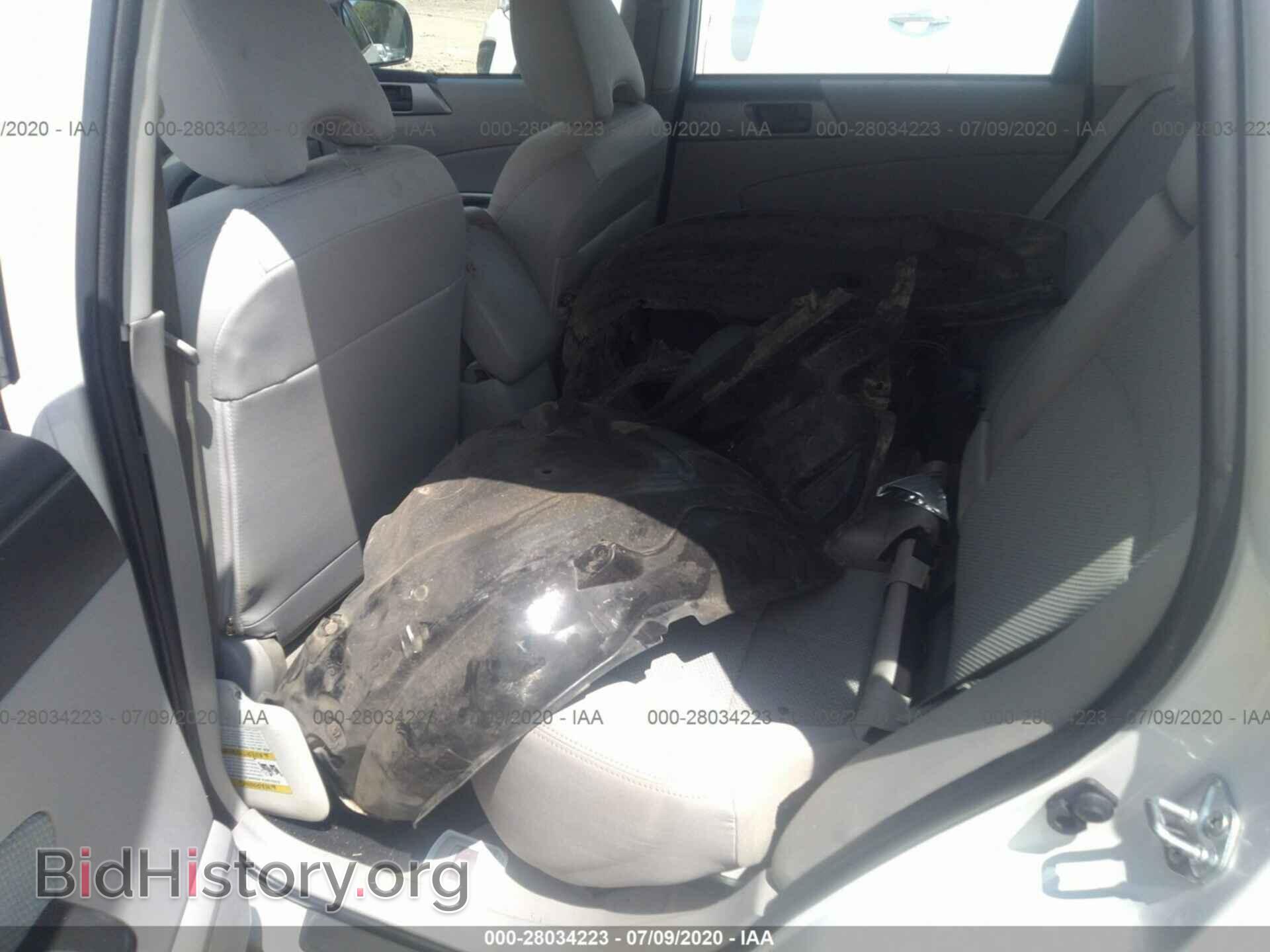 2011 SUBARU FORESTER - VIN: JF2SHBBC9BH723940 - Фото 8
