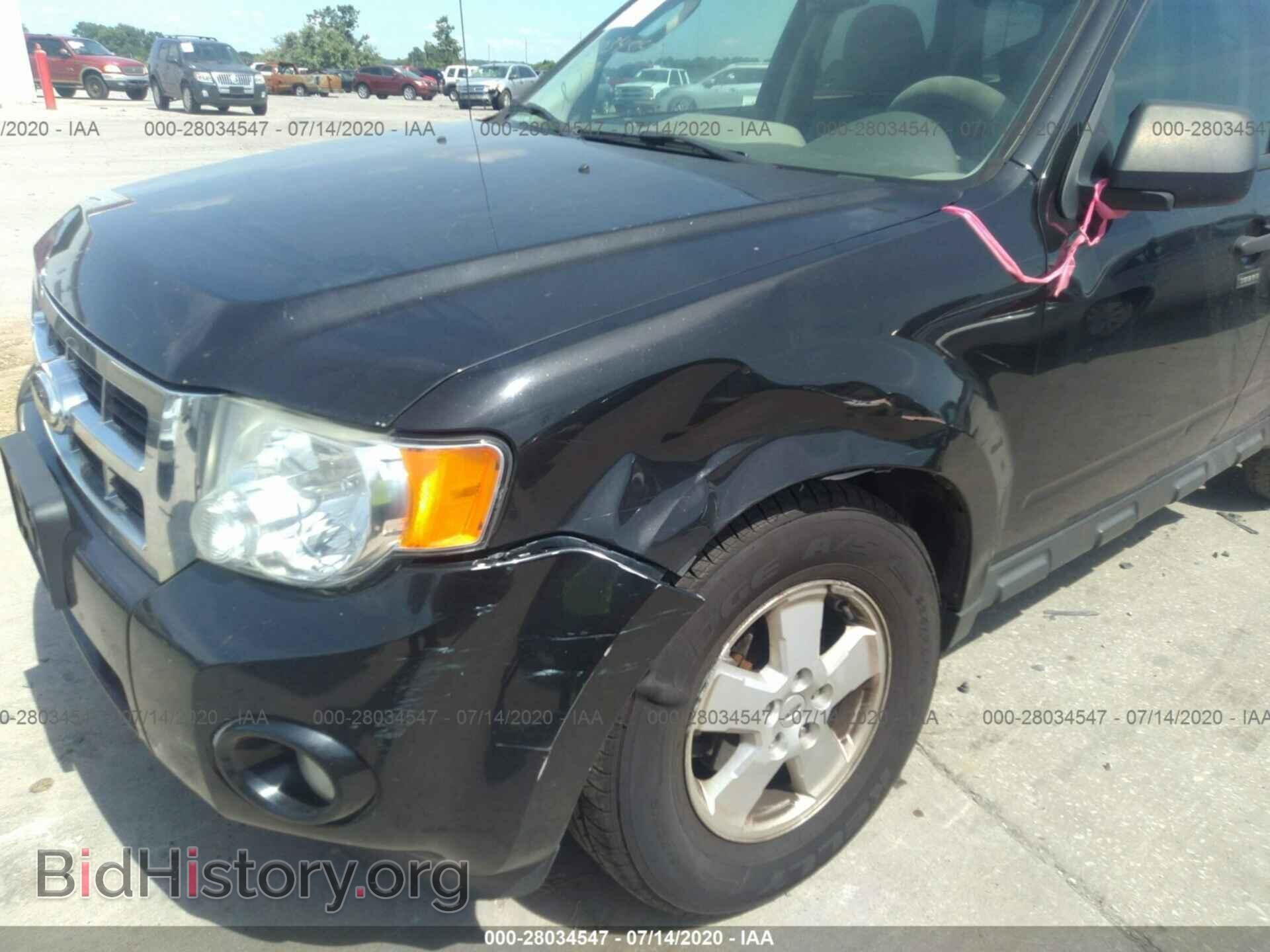 2011 FORD ESCAPE - VIN: 1FMCU0DGXBKB83063 - Фото 6