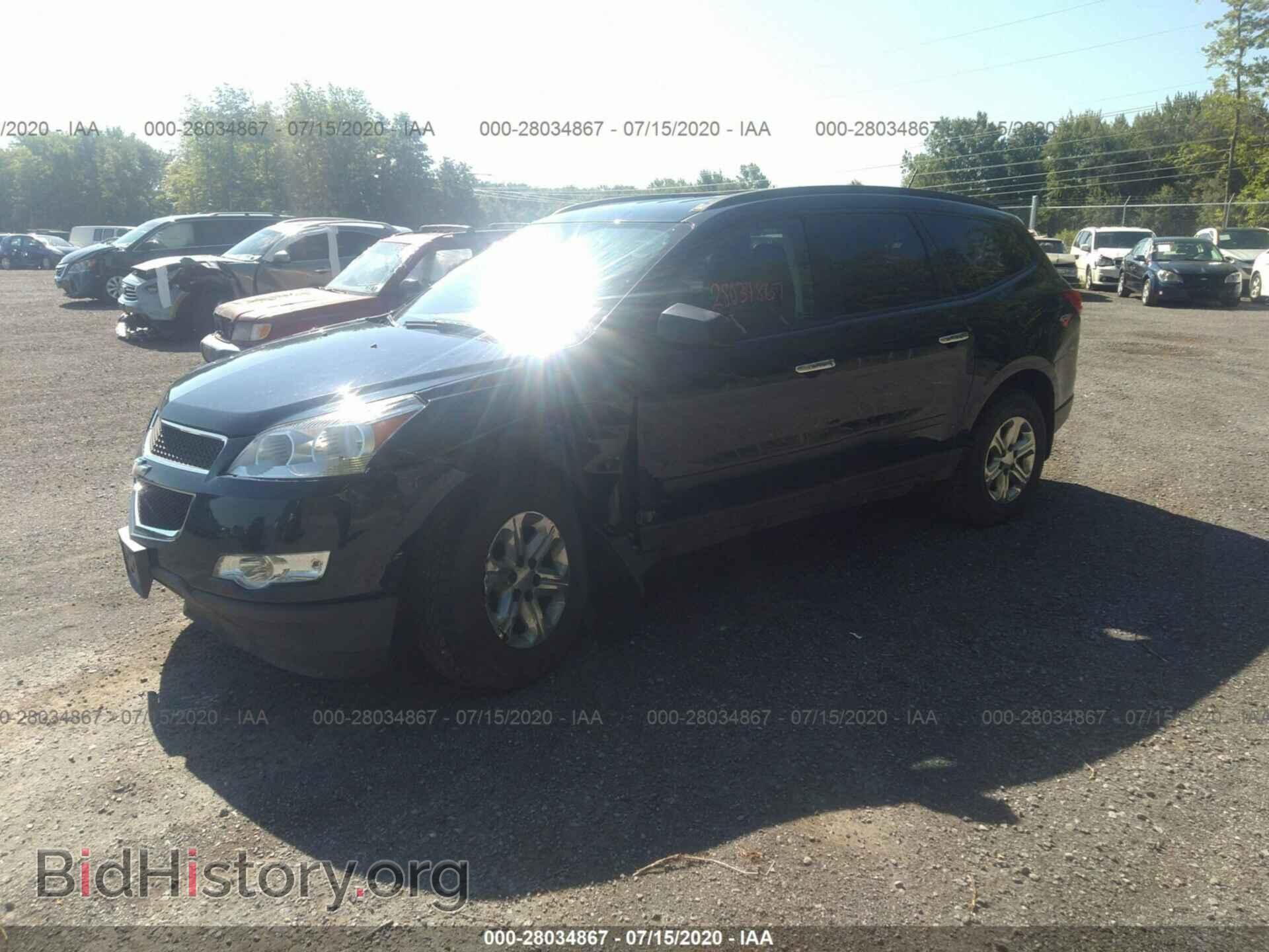 2012 CHEVROLET TRAVERSE - VIN: 1GNKVFED2CJ225664 - Фото 2