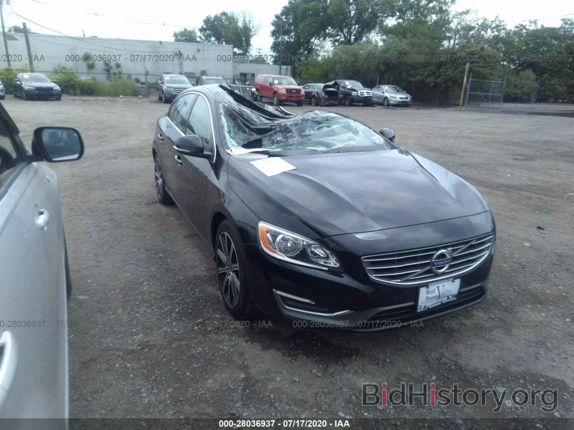 Photo LYV402TK9HB137687 - VOLVO S60 2017