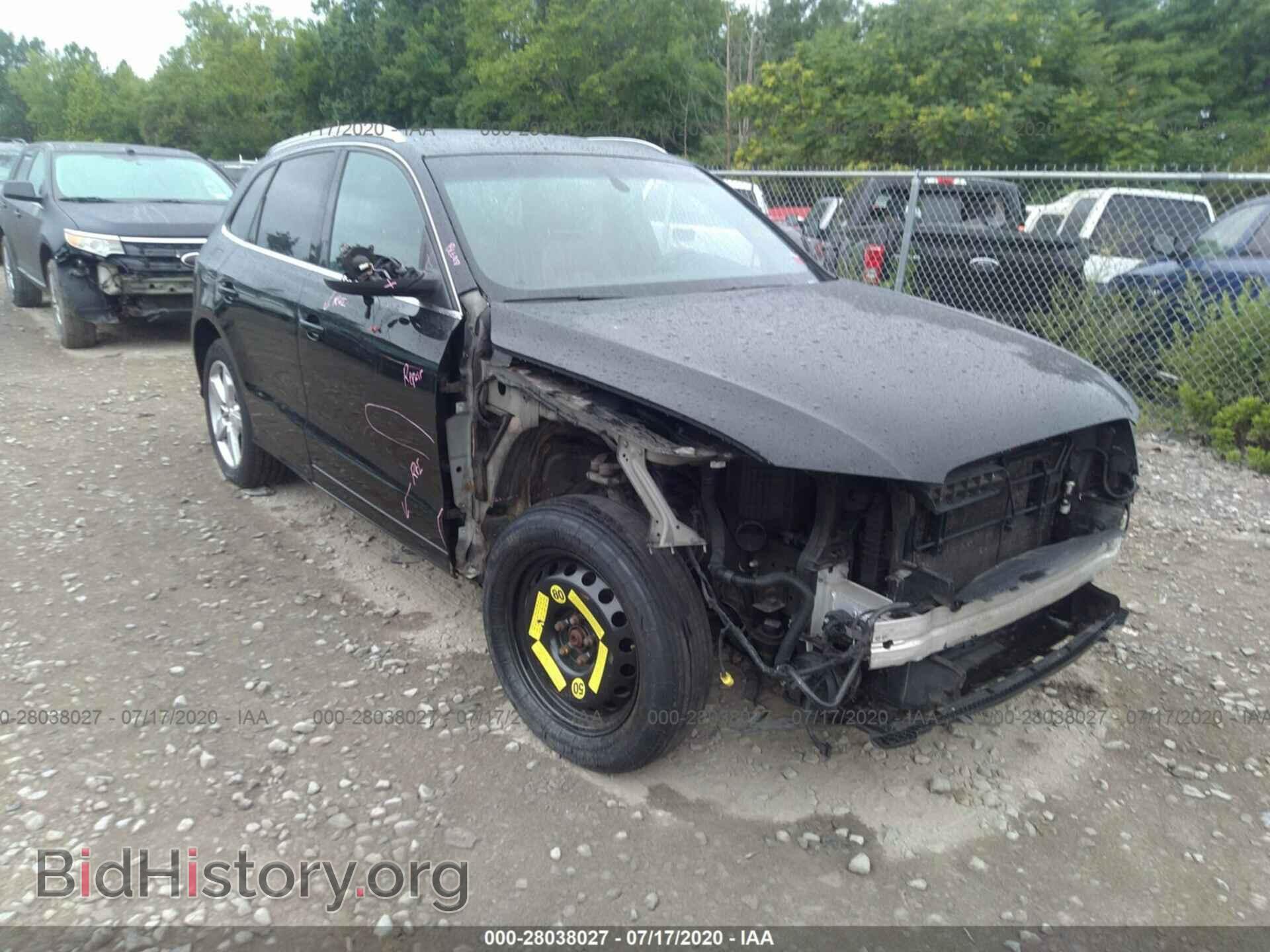 Фотография WA1DKAFP6BA045117 - AUDI Q5 2011