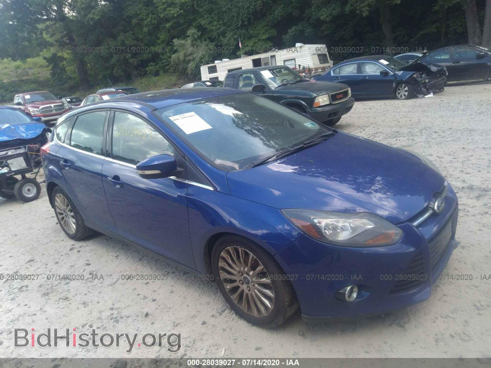 Photo 1FAHP3N29CL278950 - FORD FOCUS 2012