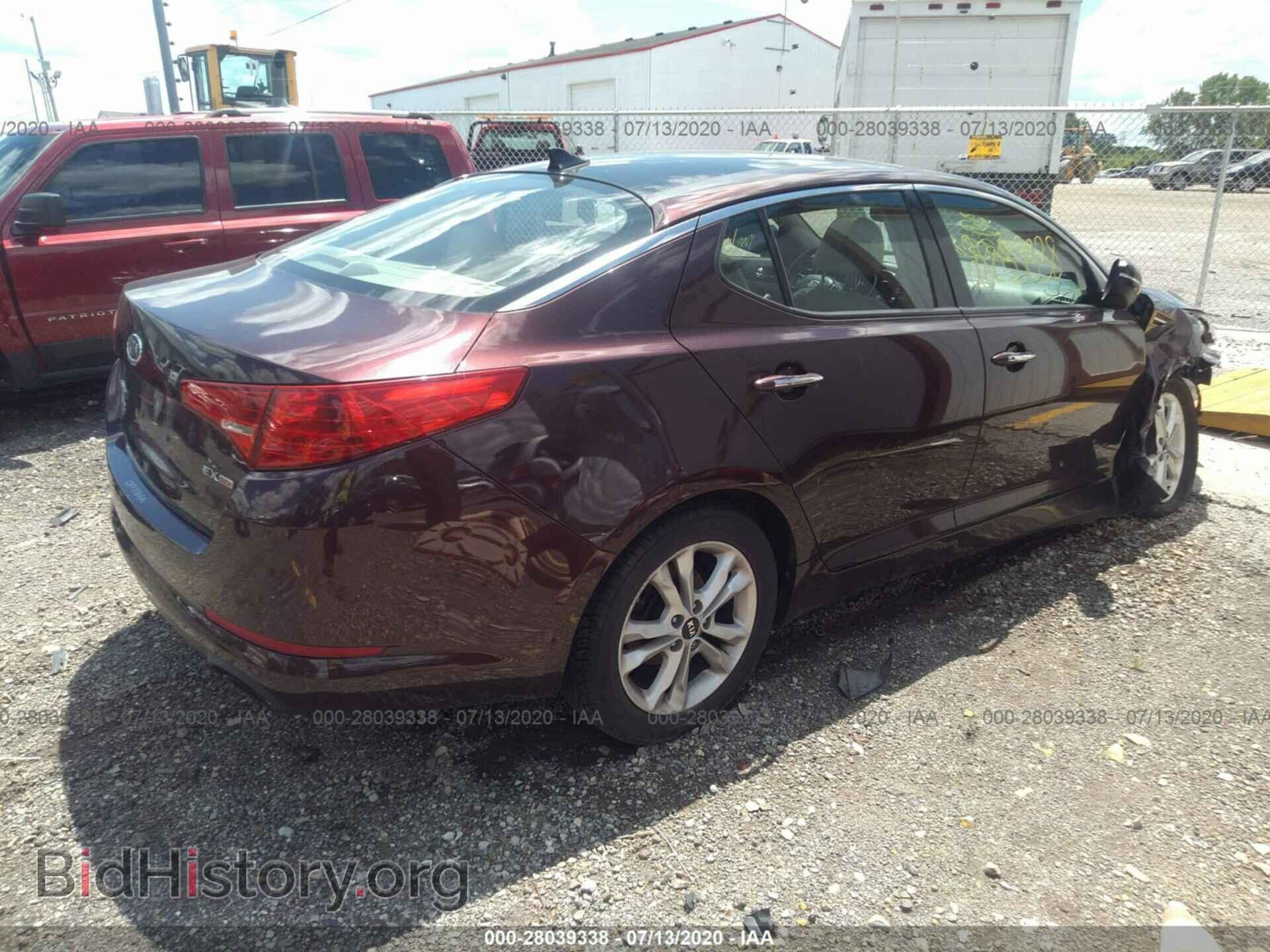 2011 KIA OPTIMA - VIN: KNAGN4A74B5121944 - Фото 4