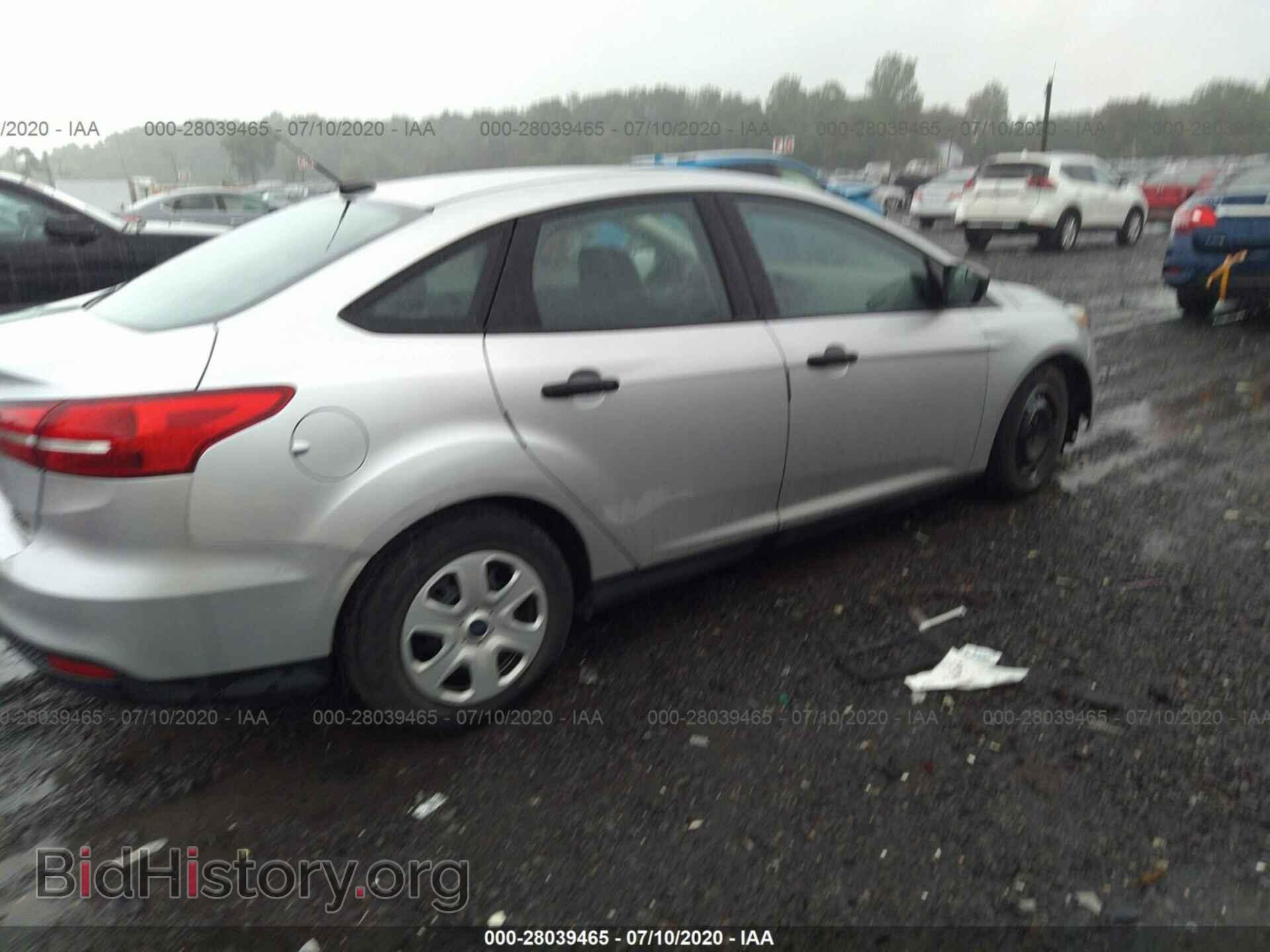 2015 FORD FOCUS - VIN: 1FADP3E23FL264268 - Photo 4