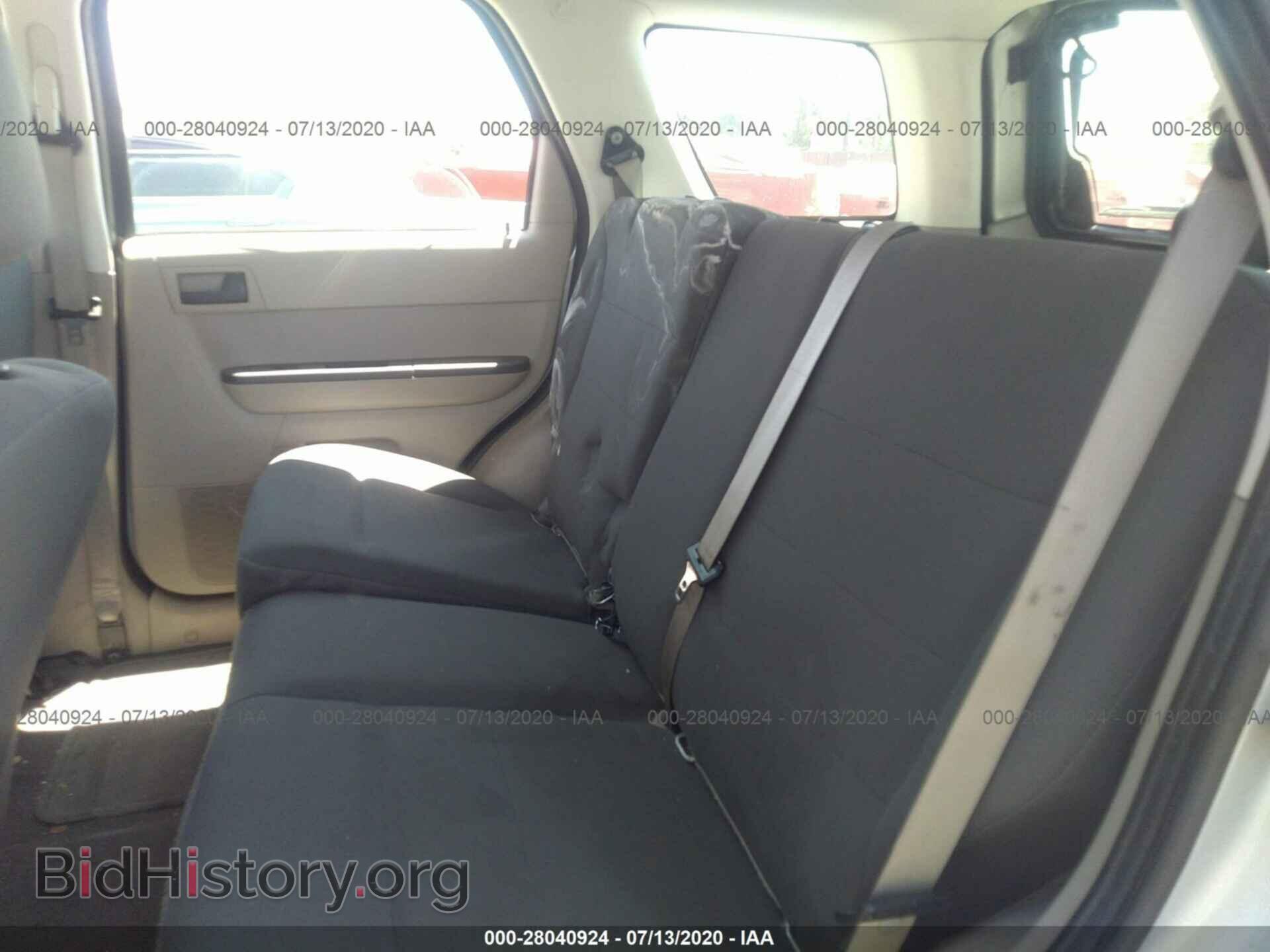 2012 FORD ESCAPE - VIN: 1FMCU0C76CKA15164 - Фото 8