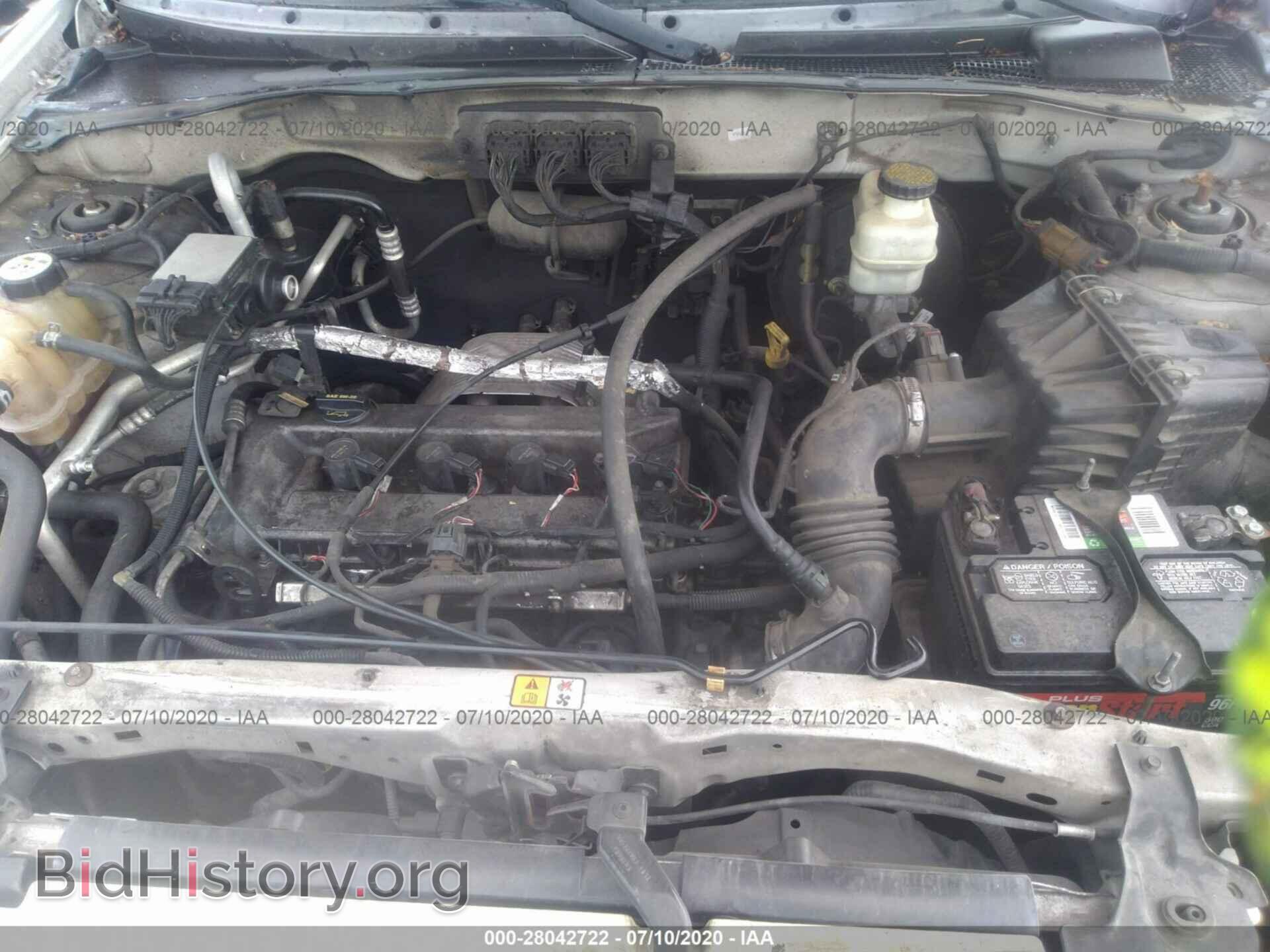 2006 MAZDA TRIBUTE - VIN: 4F2YZ02Z16KM17385 - Фото 10