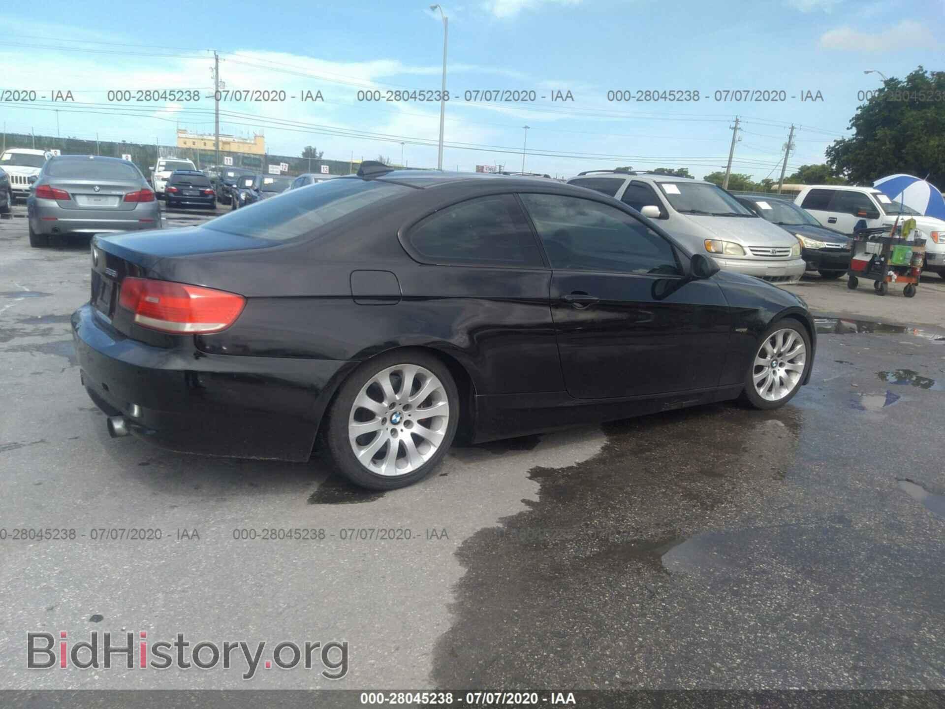 2008 BMW 335 - VIN: WBAWB73508P043452 - Фото 4