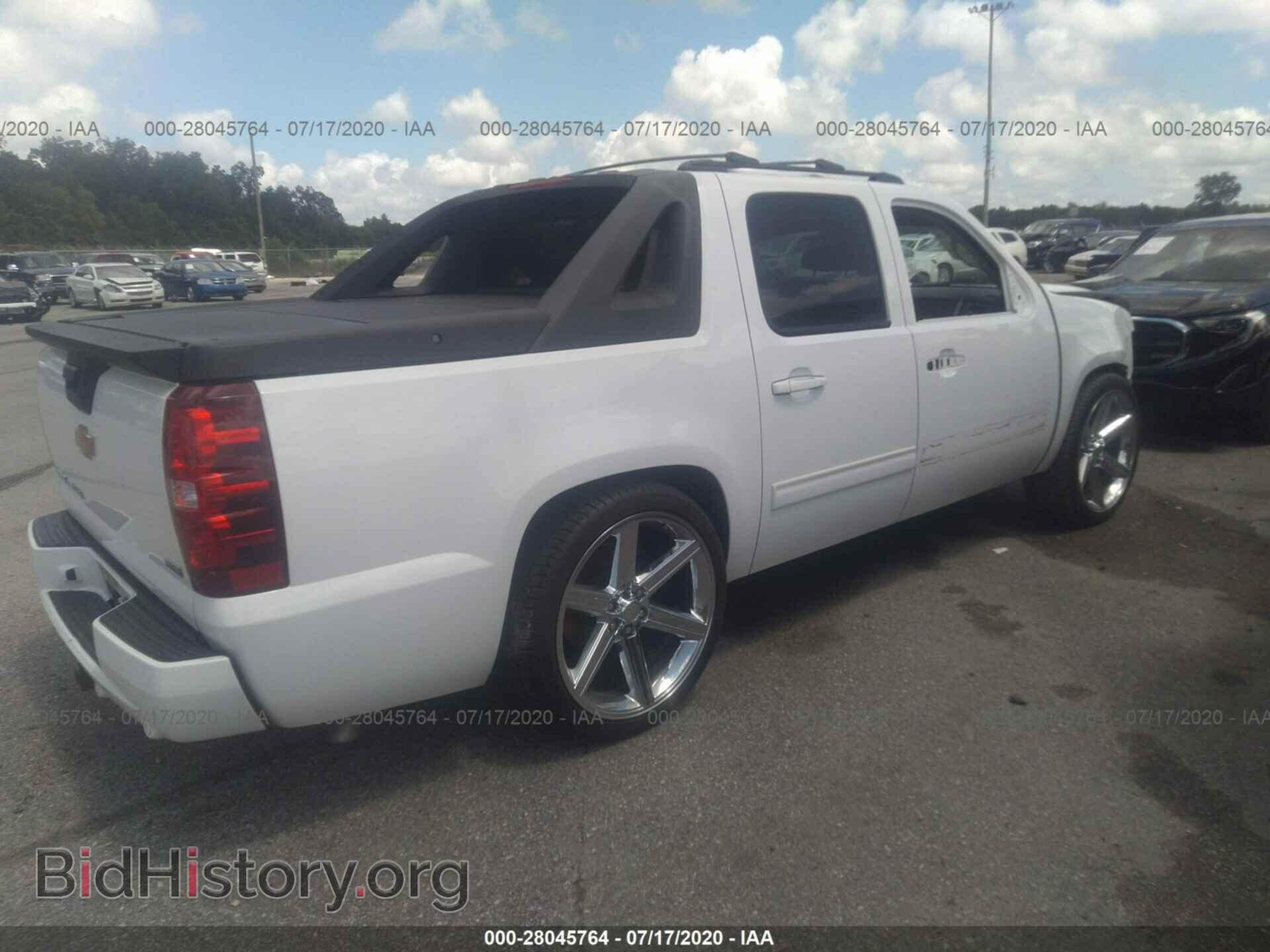 2012 CHEVROLET AVALANCHE - VIN: 3GNMCEE03CG105301 - Фото 4