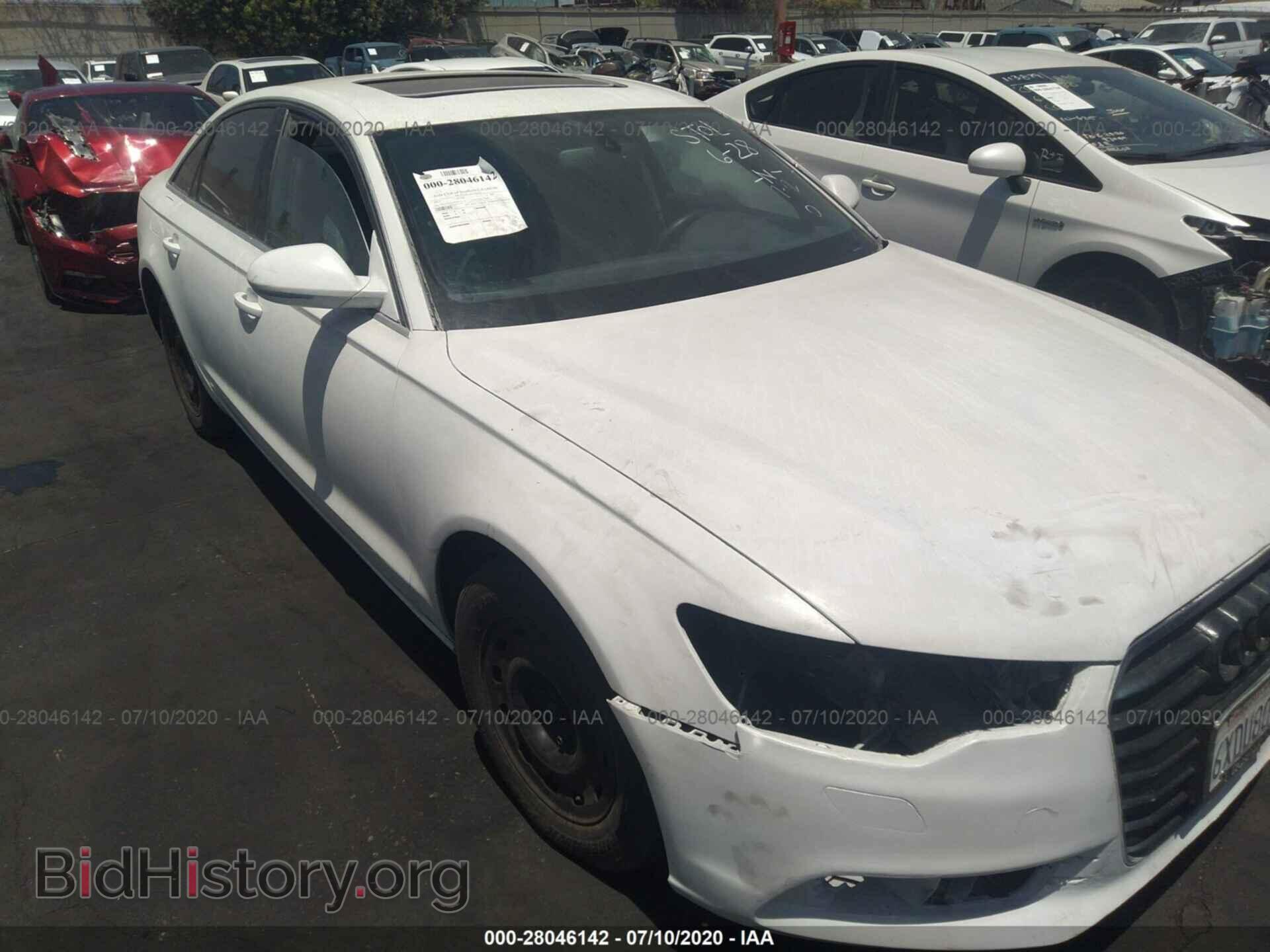 Фотография WAUDFAFCXCN176145 - AUDI A6 2012