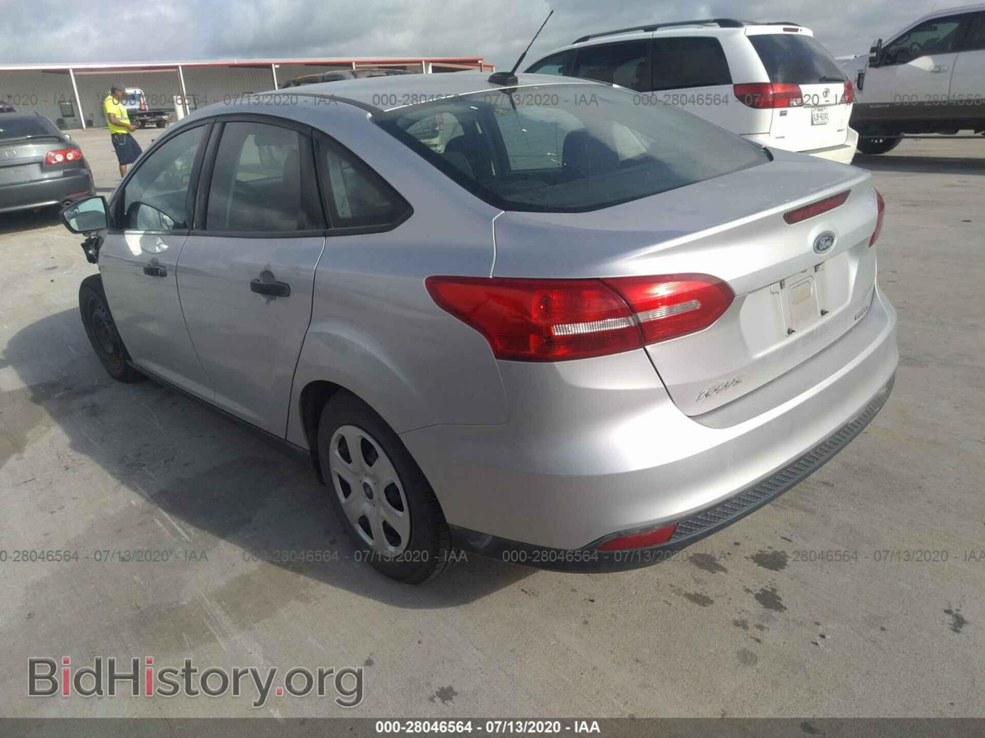 2016 FORD FOCUS - VIN: 1FADP3E29GL395058 - Photo 3
