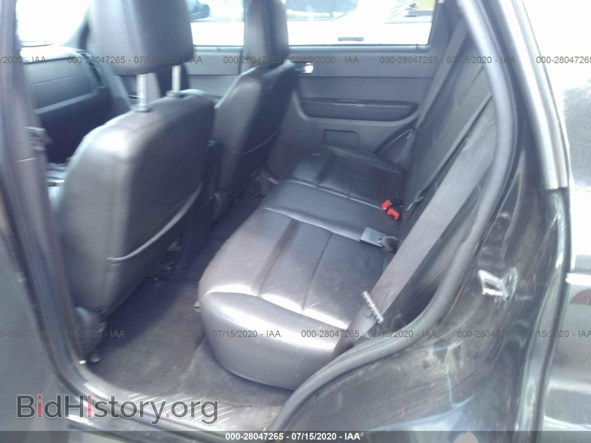 2011 FORD ESCAPE - VIN: 1FMCU0EG9BKC30601 - Фото 8