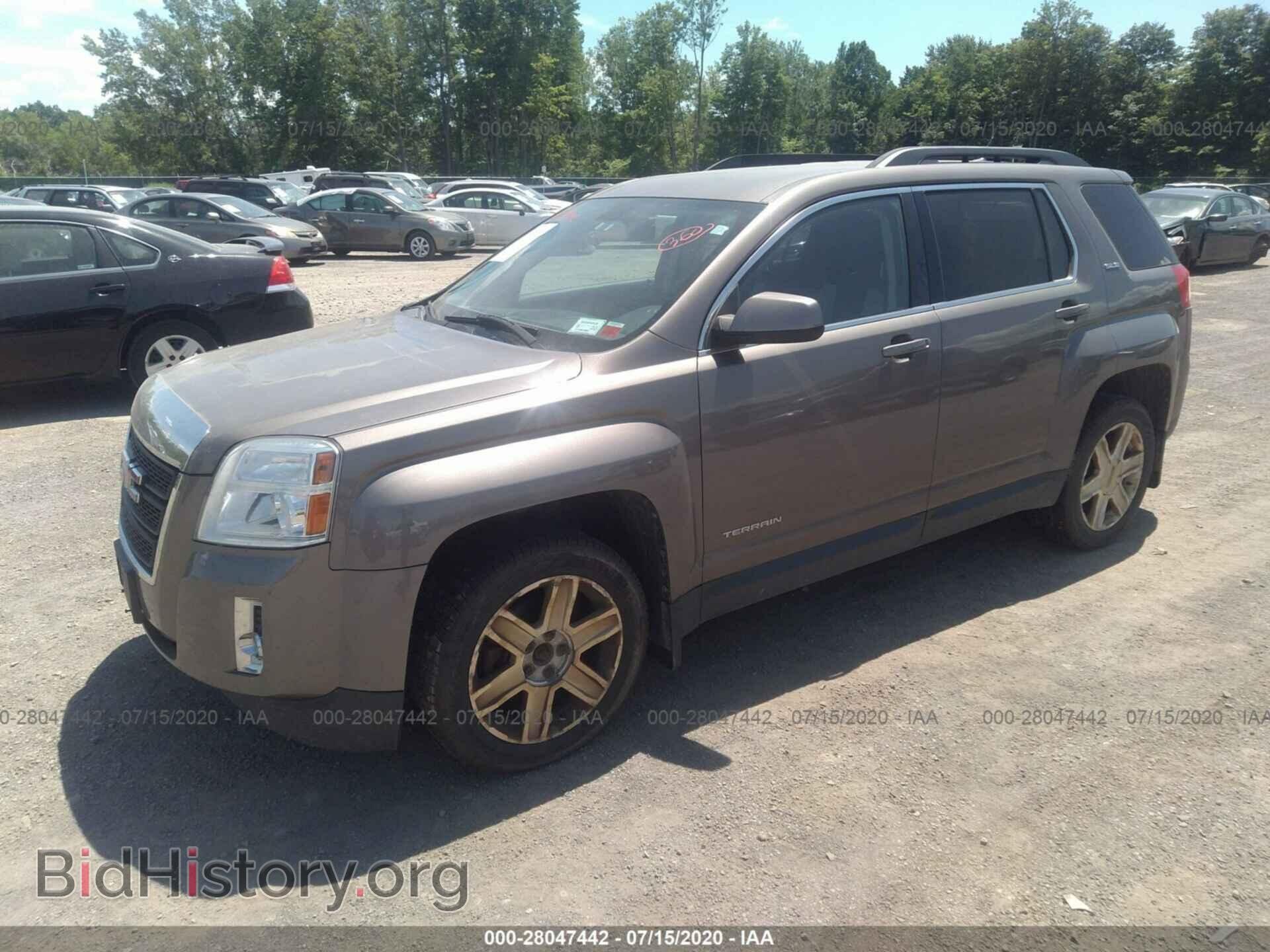 2011 GMC TERRAIN - VIN: 2CTFLTE55B6460311 - Фото 2