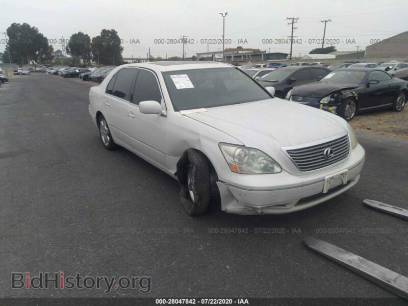 2004 Lexus LS 430 (VIN JTHBN36F040159385) — photo 1 of 11, IAAI, damage: right side