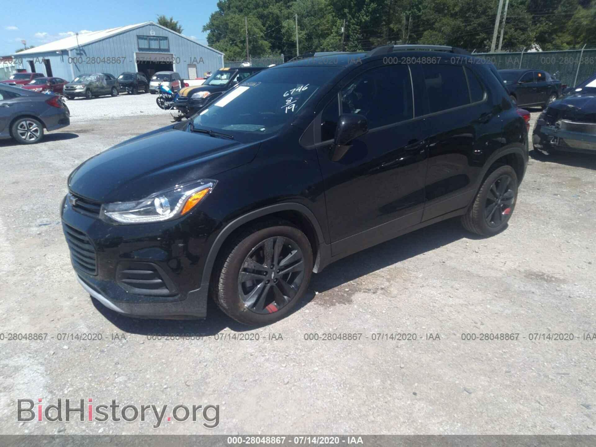 2020 CHEVROLET TRAX - VIN: 3GNCJLSB8LL196746 - Фото 2