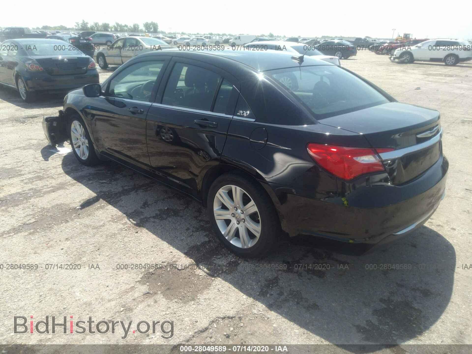 2014 CHRYSLER 200 - VIN: 1C3CCBAB3EN209652 - Фото 3