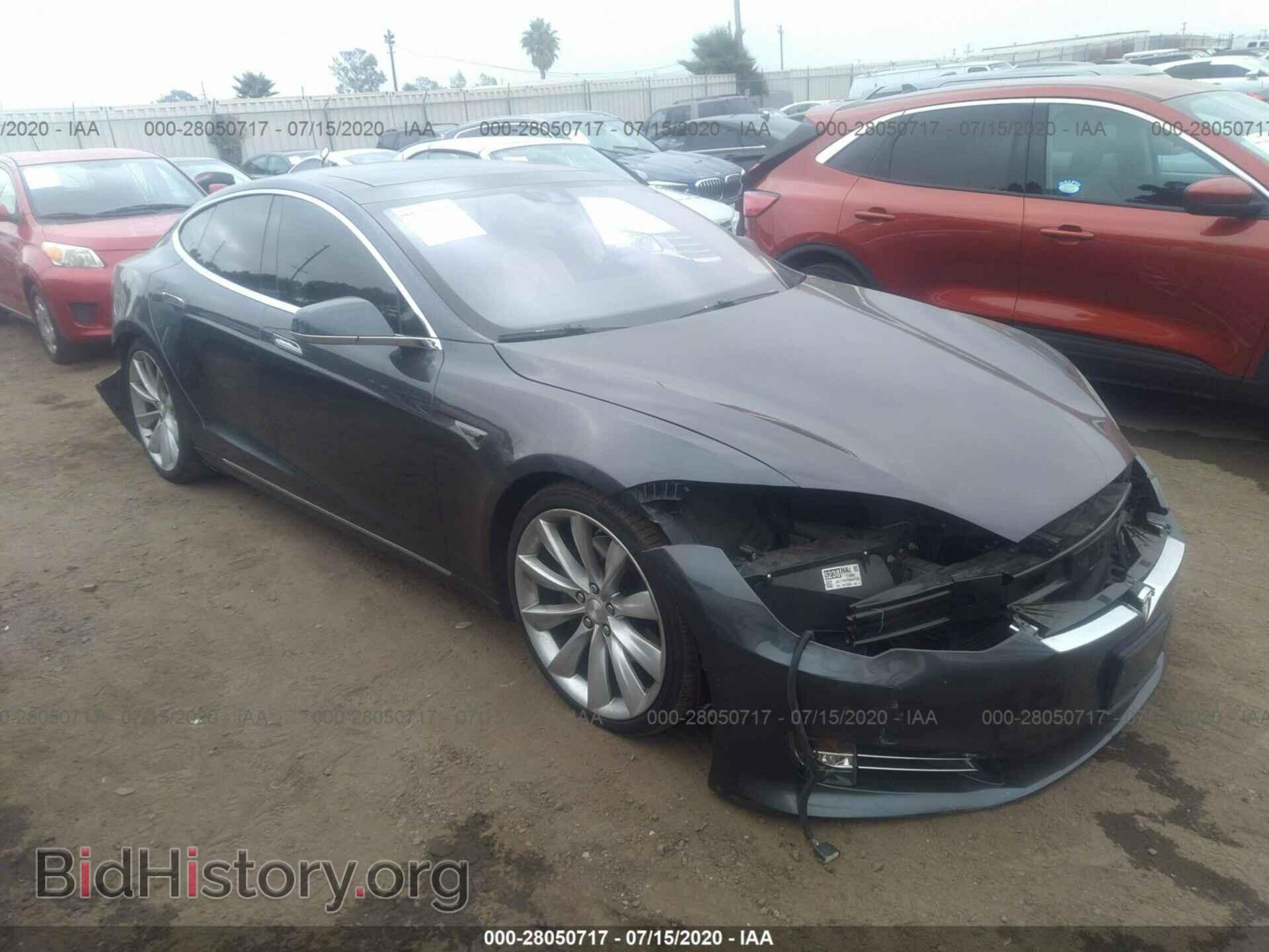 Фотография 5YJSA1E22GF144246 - TESLA MODEL S 2016