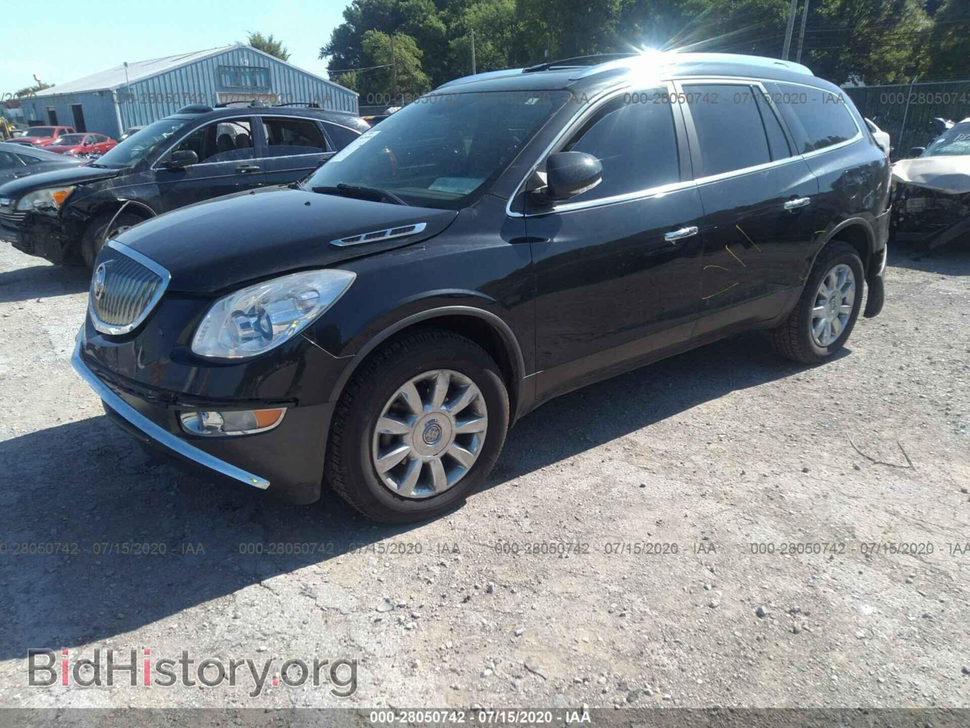 2012 BUICK ENCLAVE - VIN: 5GAKVDED0CJ180867 - Photo 2