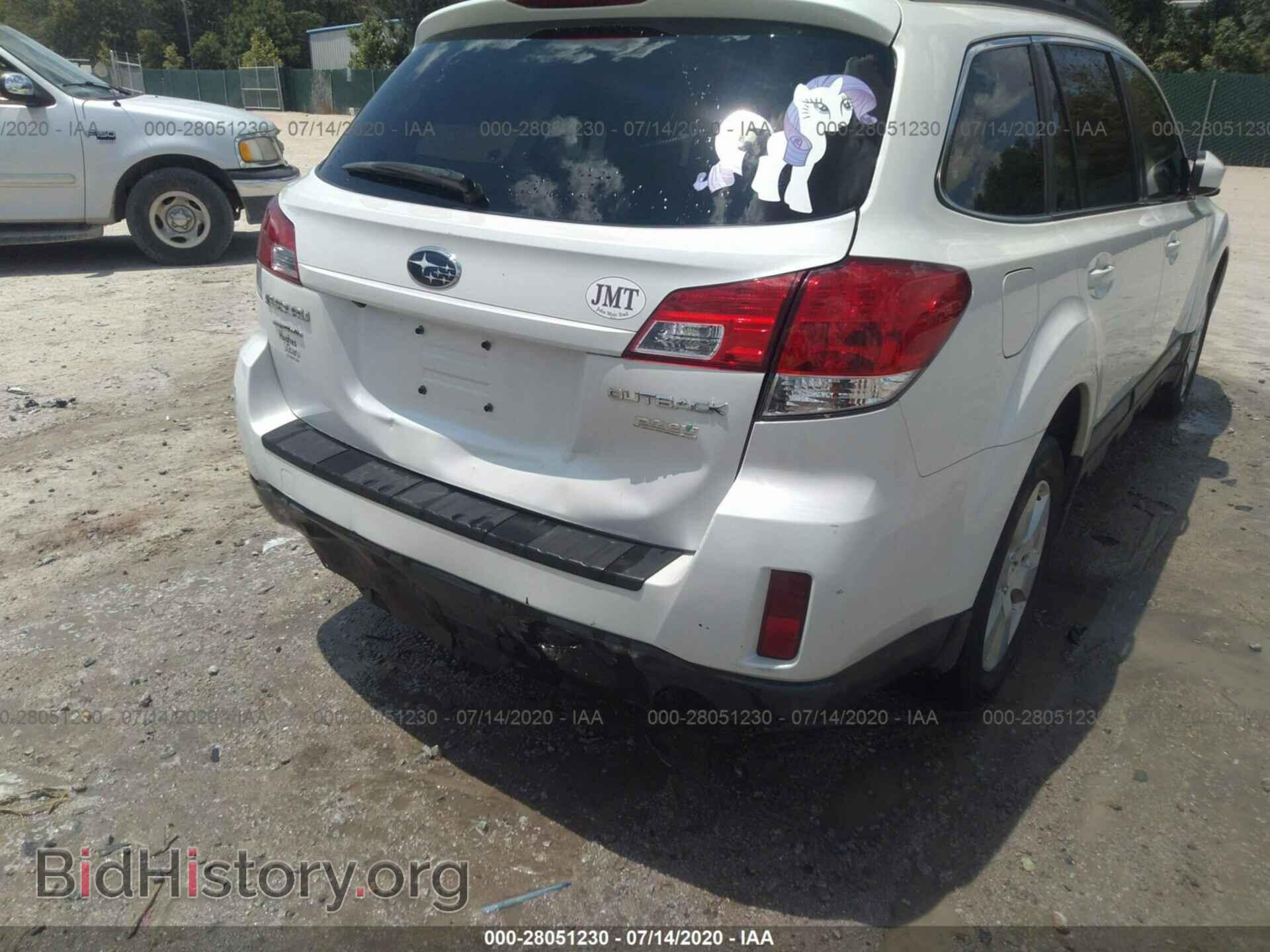 2011 SUBARU OUTBACK - VIN: 4S4BRBGC9B3360505 - Фото 6