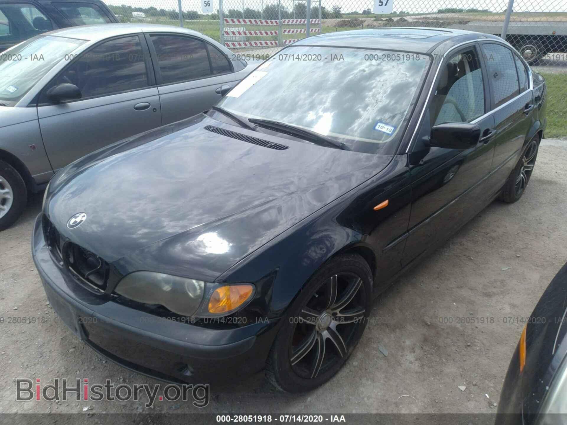 2005 BMW 330 - VIN: WBAEV53485KM40737 - Фото 2