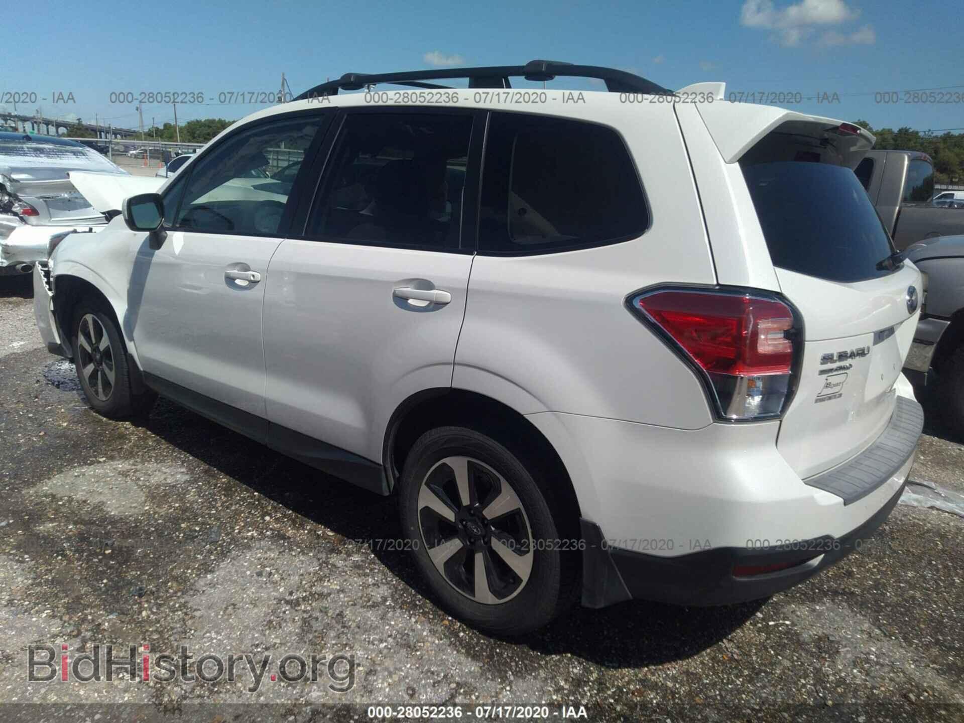 2017 SUBARU FORESTER - VIN: JF2SJAECXHH534989 - Фото 3