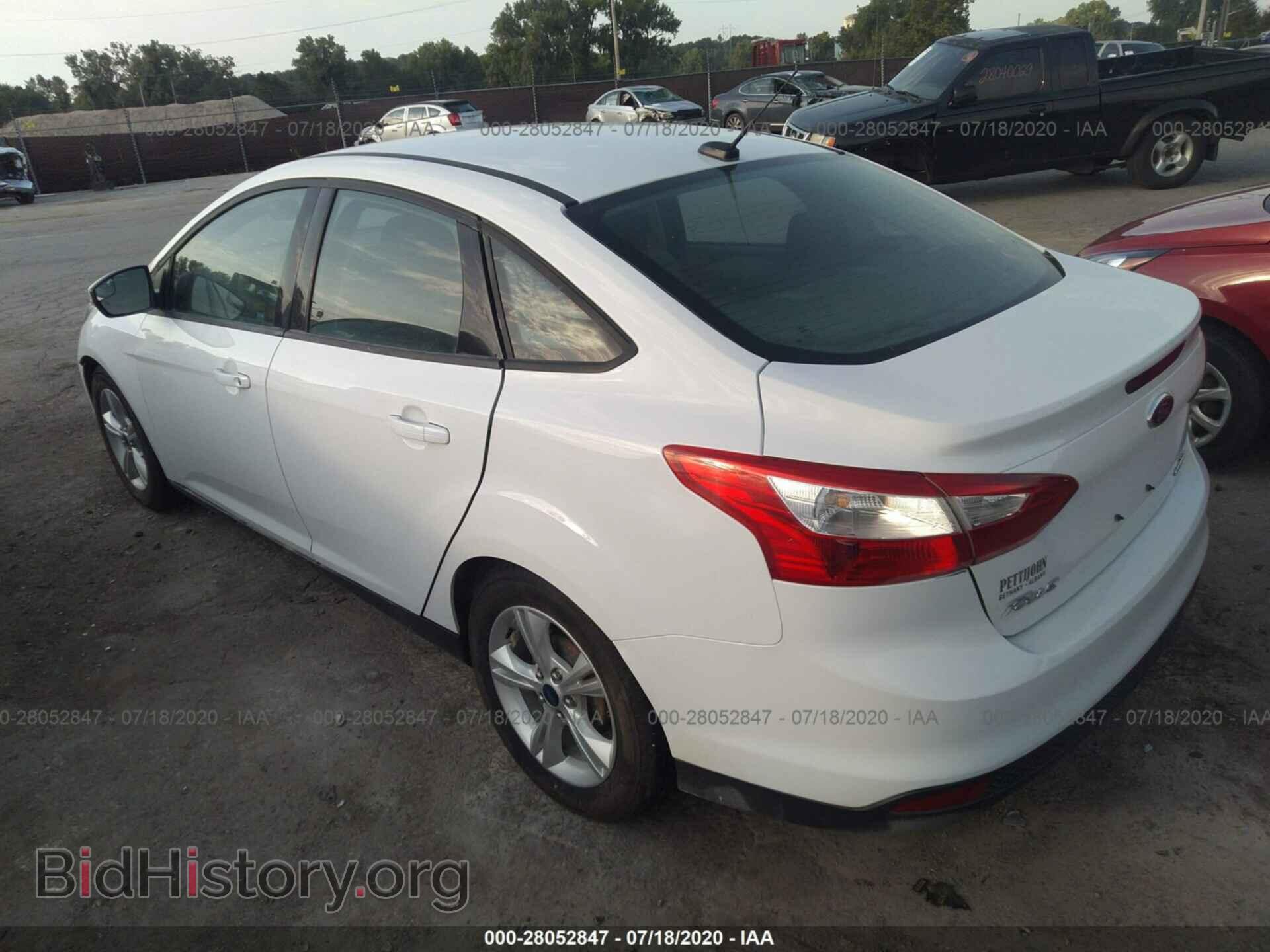 2014 FORD FOCUS - VIN: 1FADP3F2XEL453190 - Фото 3