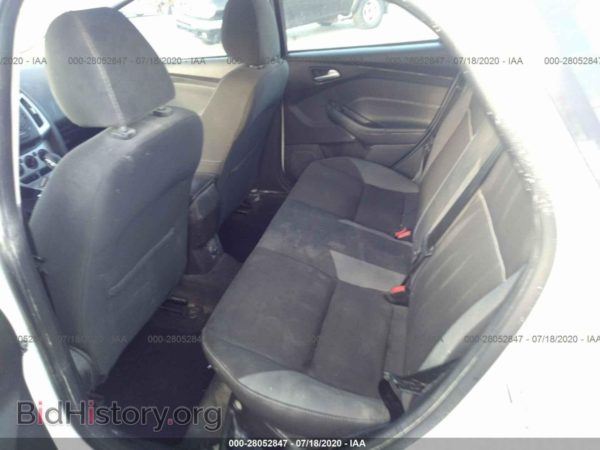 2014 FORD FOCUS - VIN: 1FADP3F2XEL453190 - Фото 8