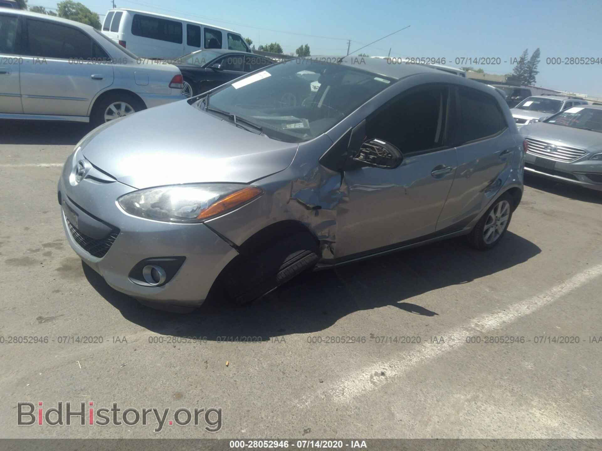 2014 MAZDA MAZDA2 - VIN: JM1DE1LZ2E0173996 - Фото 2