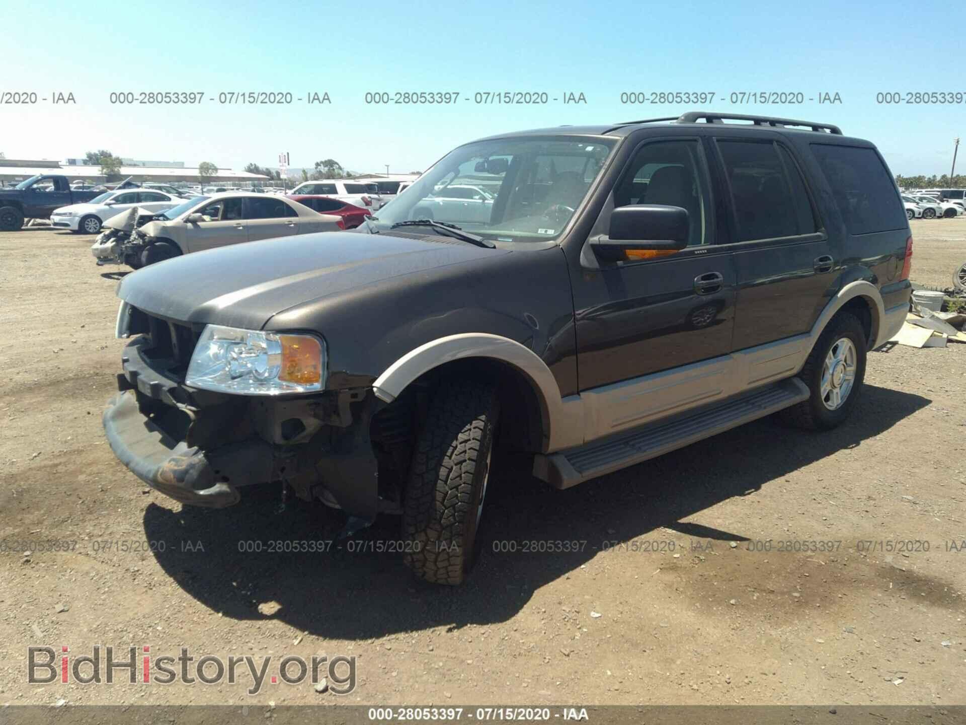 2006 FORD EXPEDITION - VIN: 1FMFU17596LA90855 - Фото 2