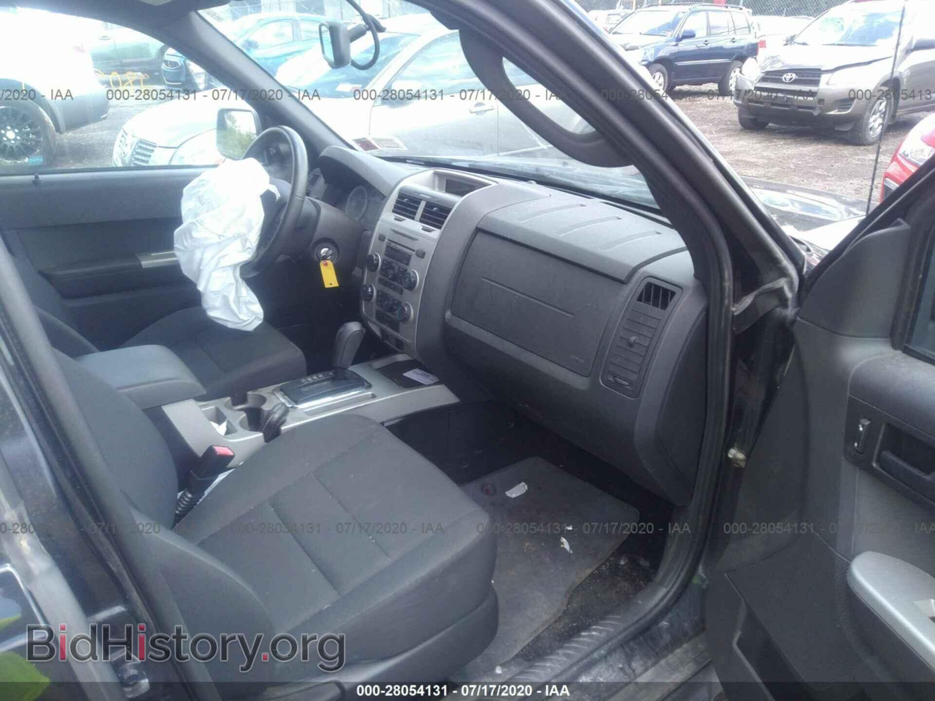 2012 FORD ESCAPE - VIN: 1FMCU9D75CKA82258 - Photo 5