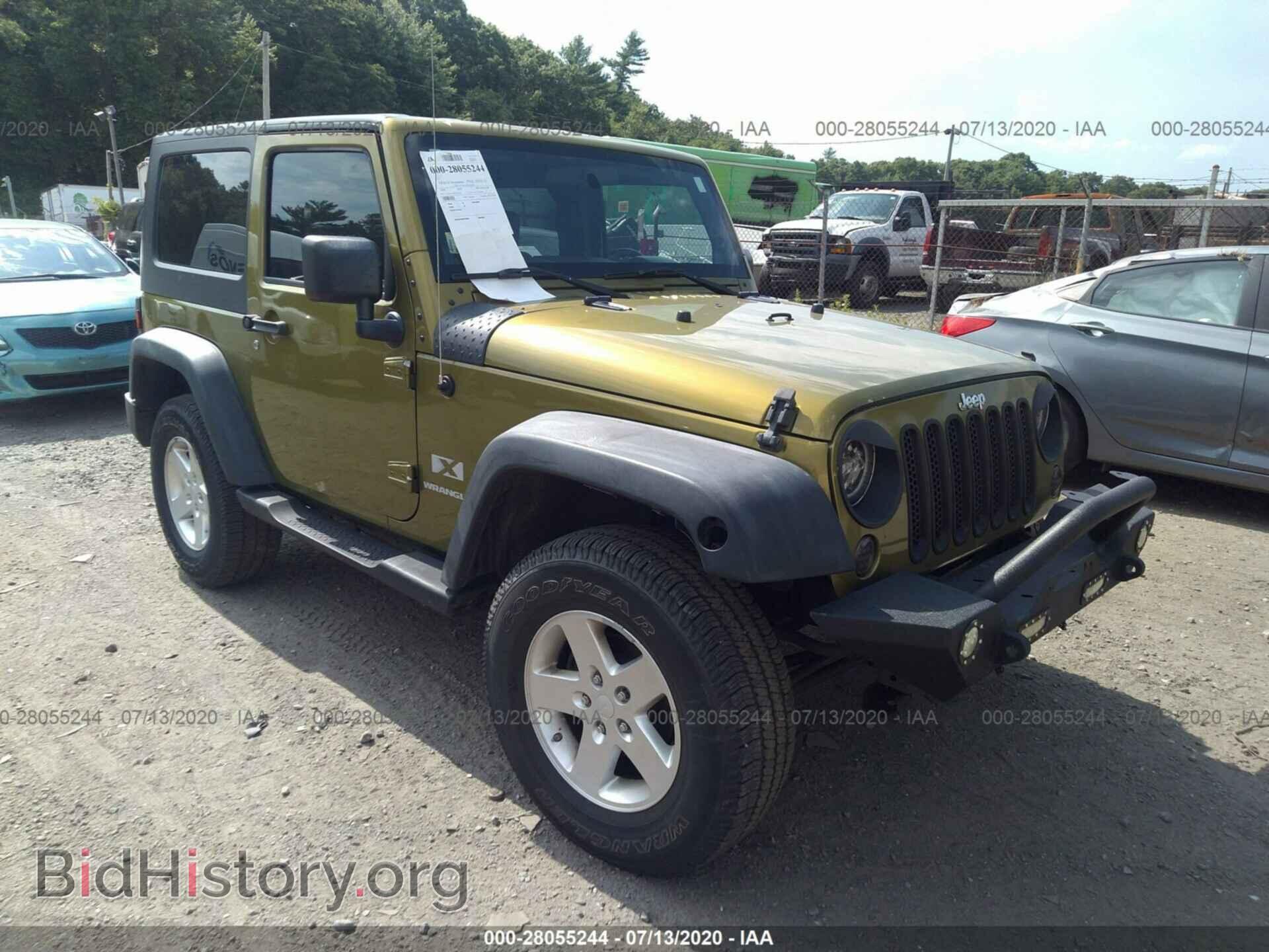 Photo 1J4FA24148L594506 - JEEP WRANGLER 2008