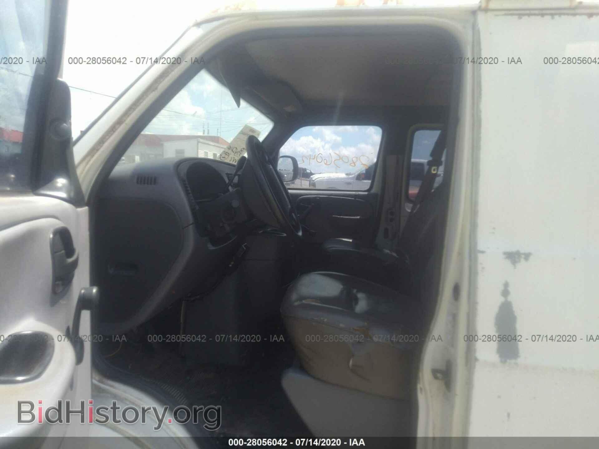 2000 DODGE RAM VAN - VIN: 2B7HB11Y1YK100321 - Фото 5