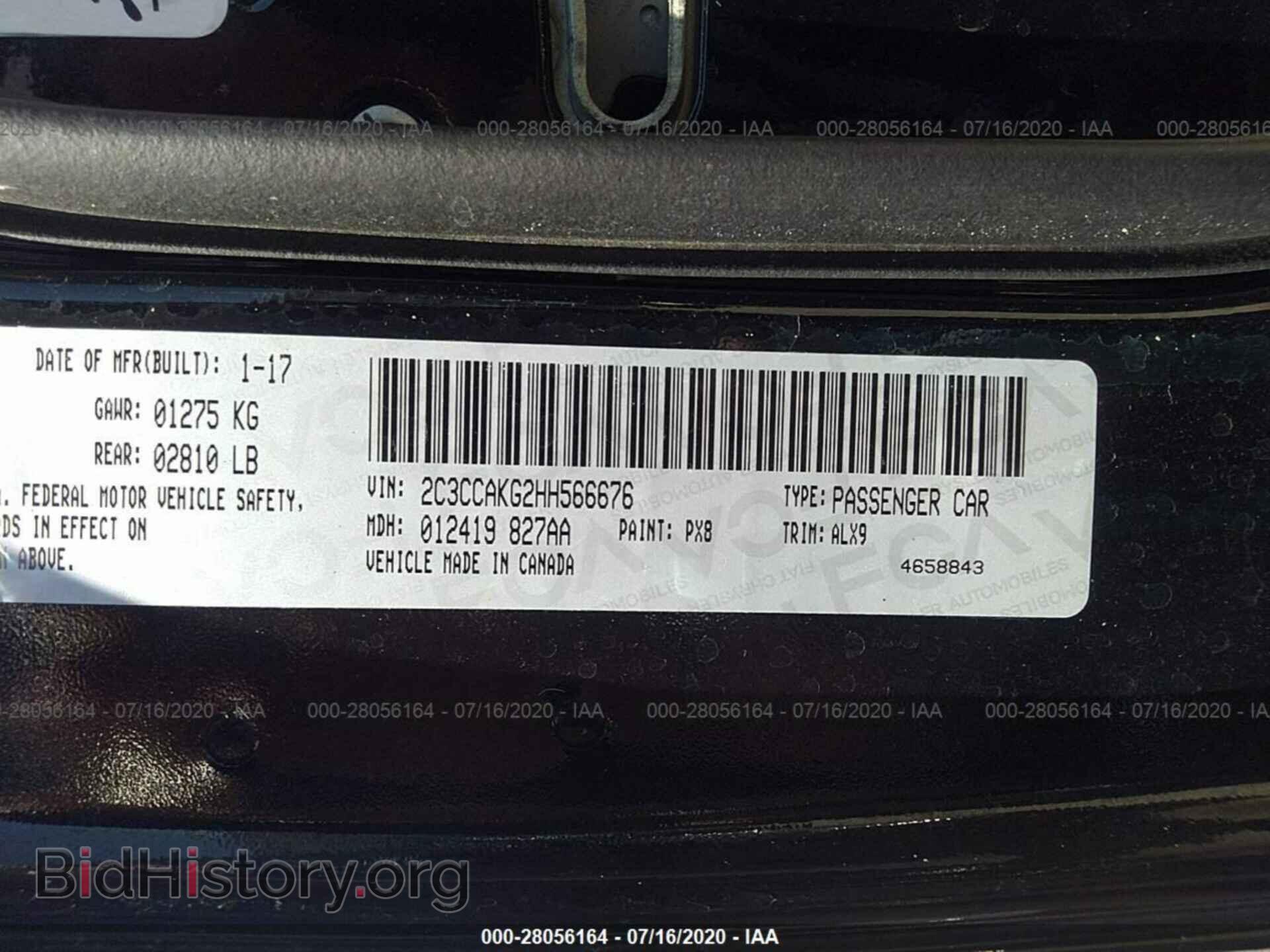 2017 CHRYSLER 300 - VIN: 2C3CCAKG2HH566676 - Фото 9
