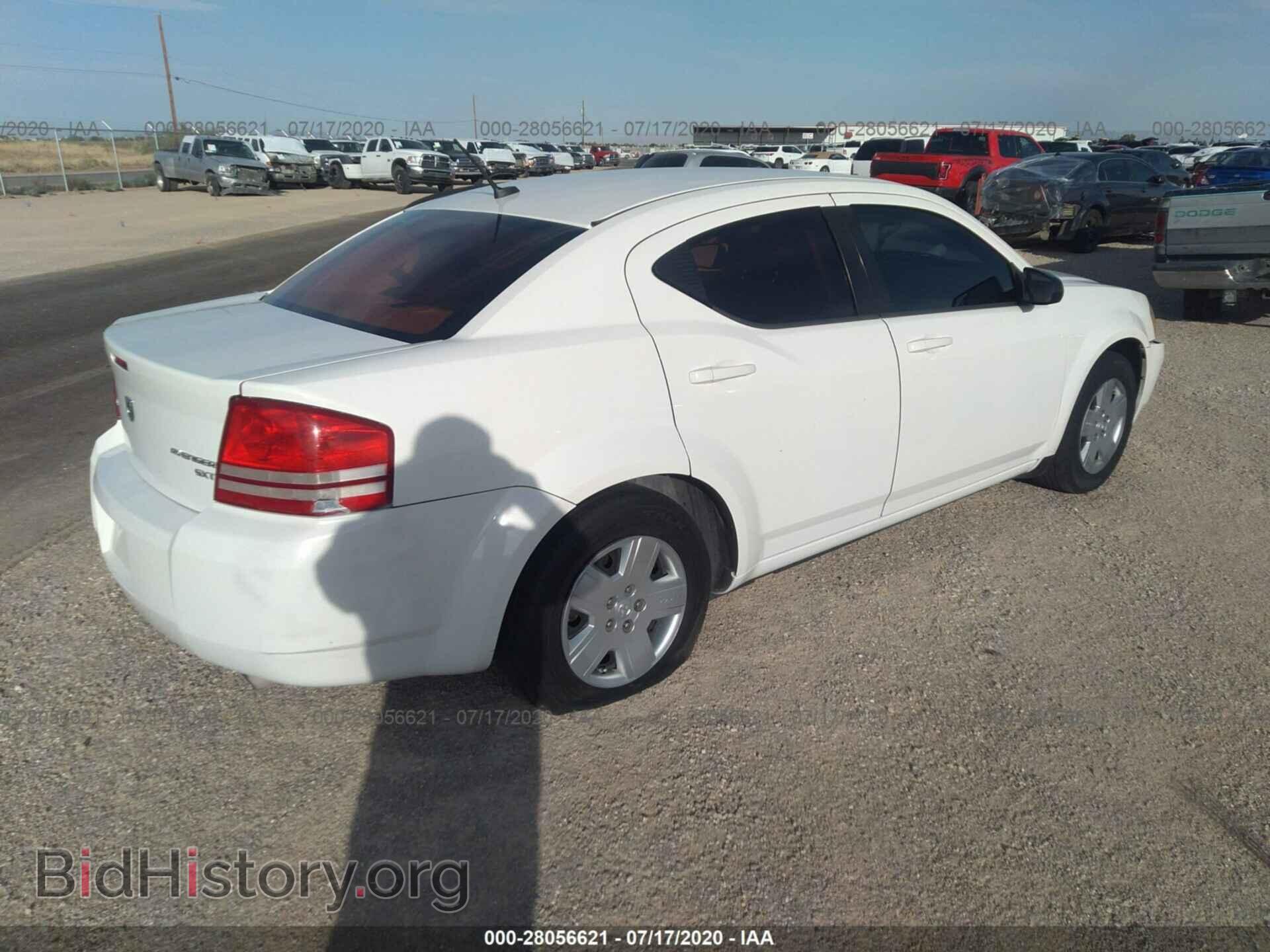 2010 DODGE AVENGER - VIN: 1B3CC4FB2AN134048 - Photo 4