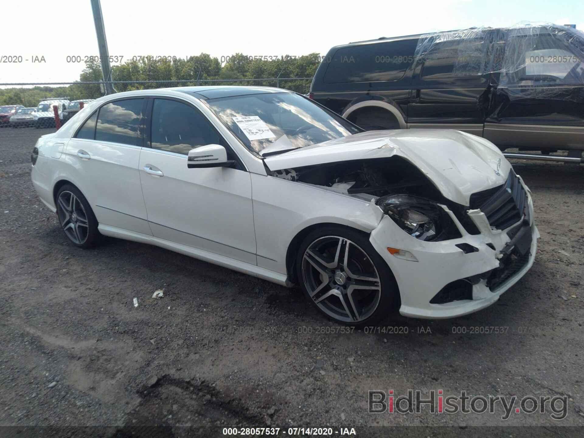 Photo WDDHF9AB6BA276126 - MERCEDES-BENZ E-CLASS 2011