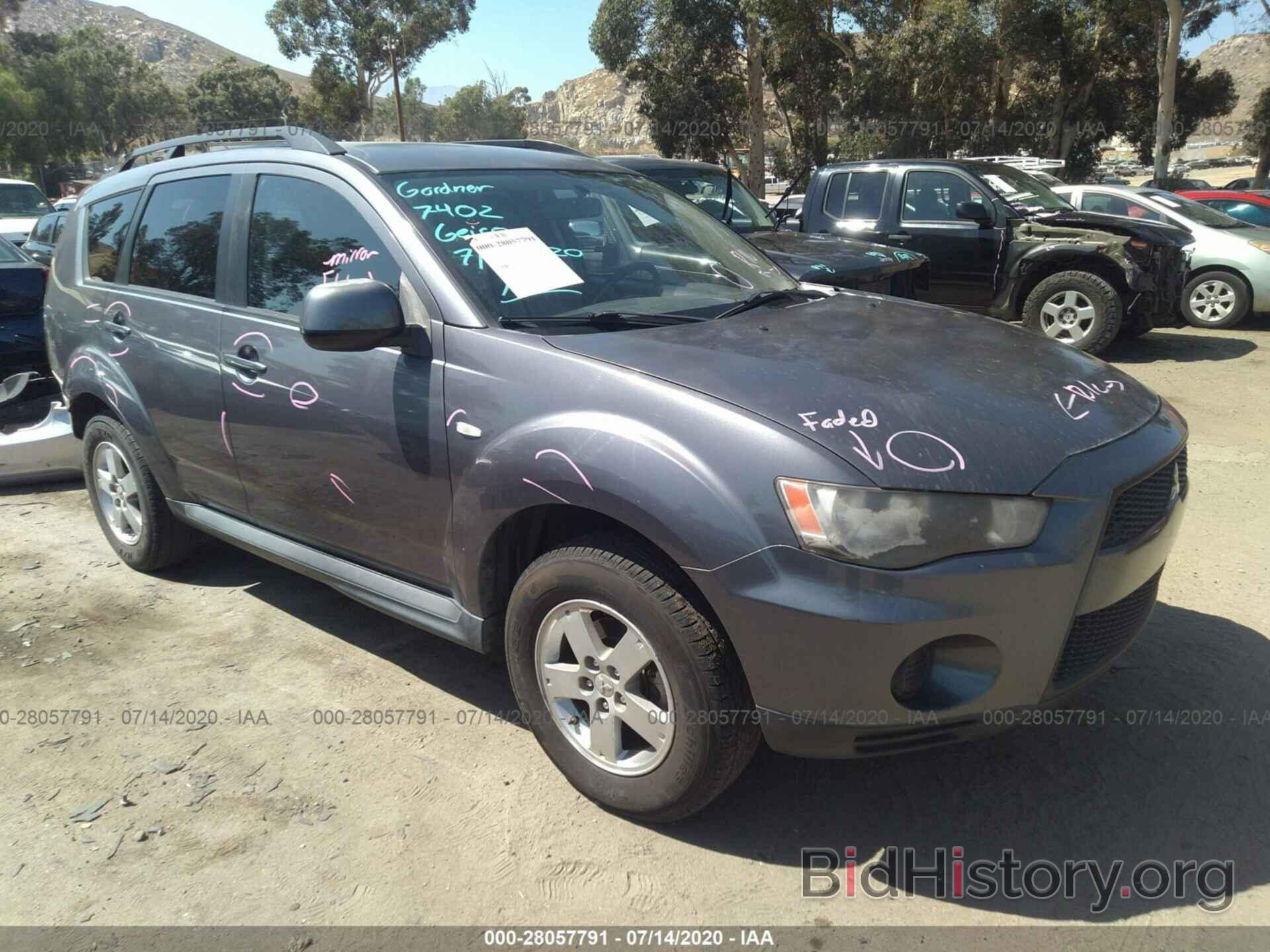 Photo JA4AS2AW6AZ005742 - MITSUBISHI OUTLANDER 2010