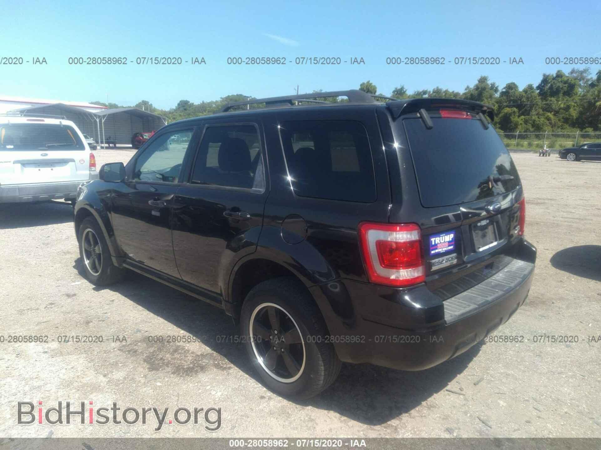 2011 FORD ESCAPE - VIN: 1FMCU0DG7BKA04543 - Photo 3