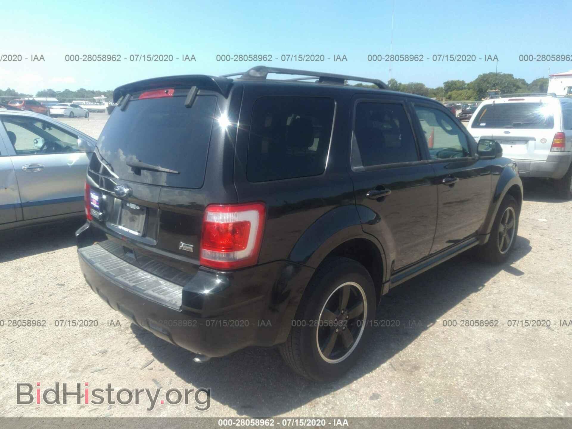 2011 FORD ESCAPE - VIN: 1FMCU0DG7BKA04543 - Photo 4