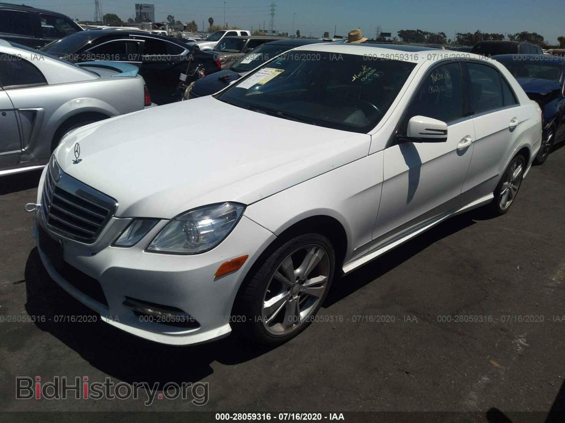 2013 MERCEDES-BENZ E-CLASS - VIN: WDDHF5KB2DA674752 - Фото 2