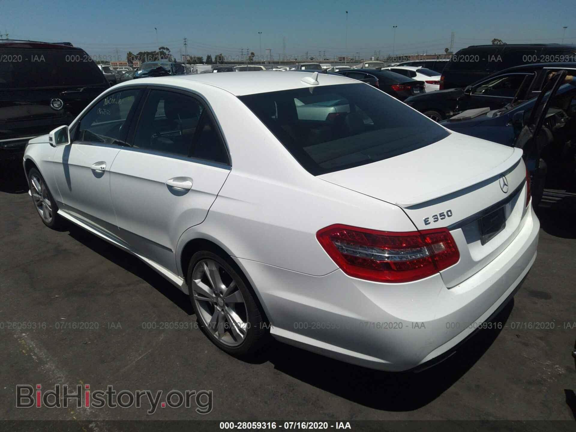 2013 MERCEDES-BENZ E-CLASS - VIN: WDDHF5KB2DA674752 - Фото 3