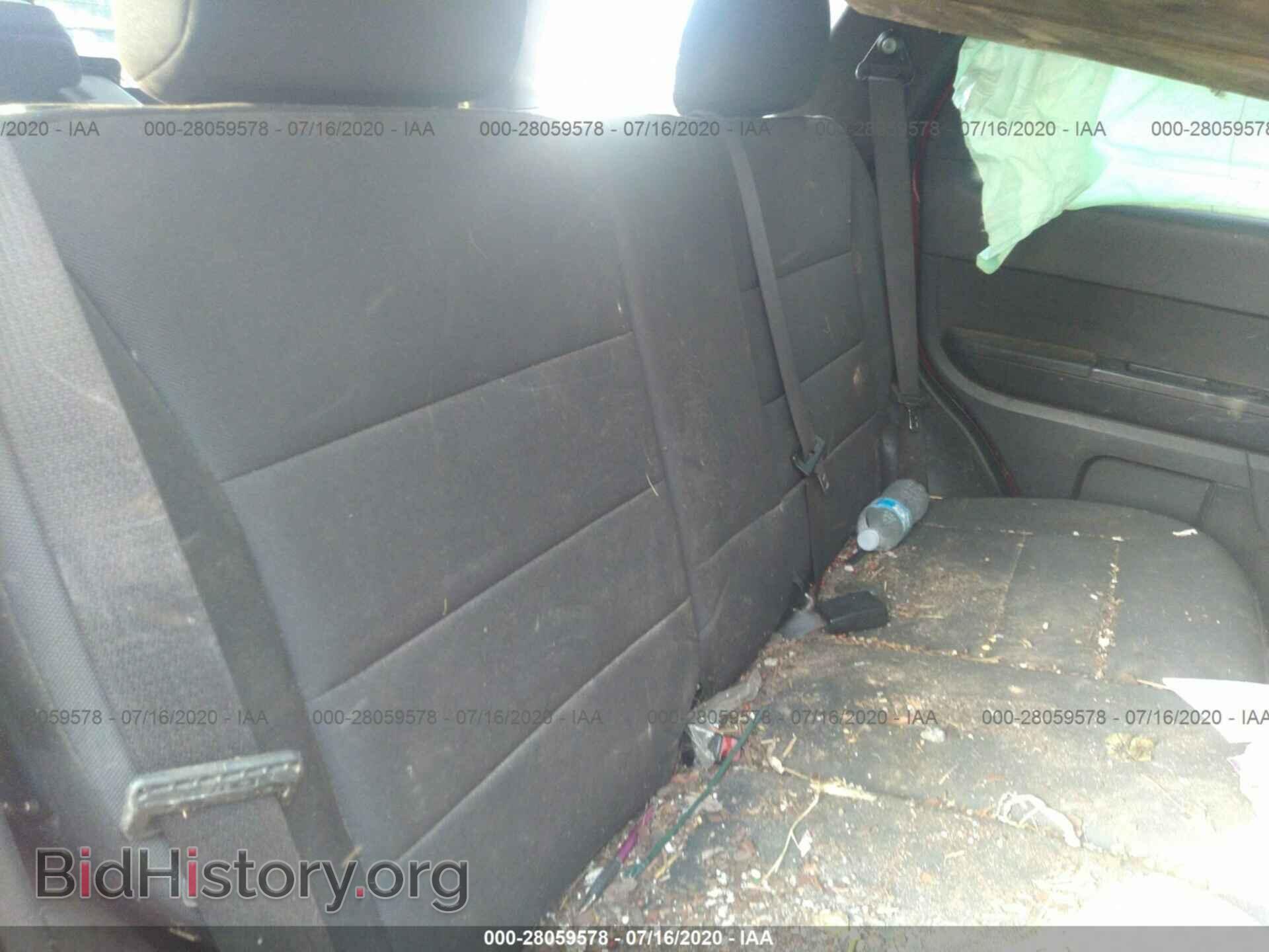 2011 FORD ESCAPE - VIN: 1FMCU0D75BKB74688 - Фото 8