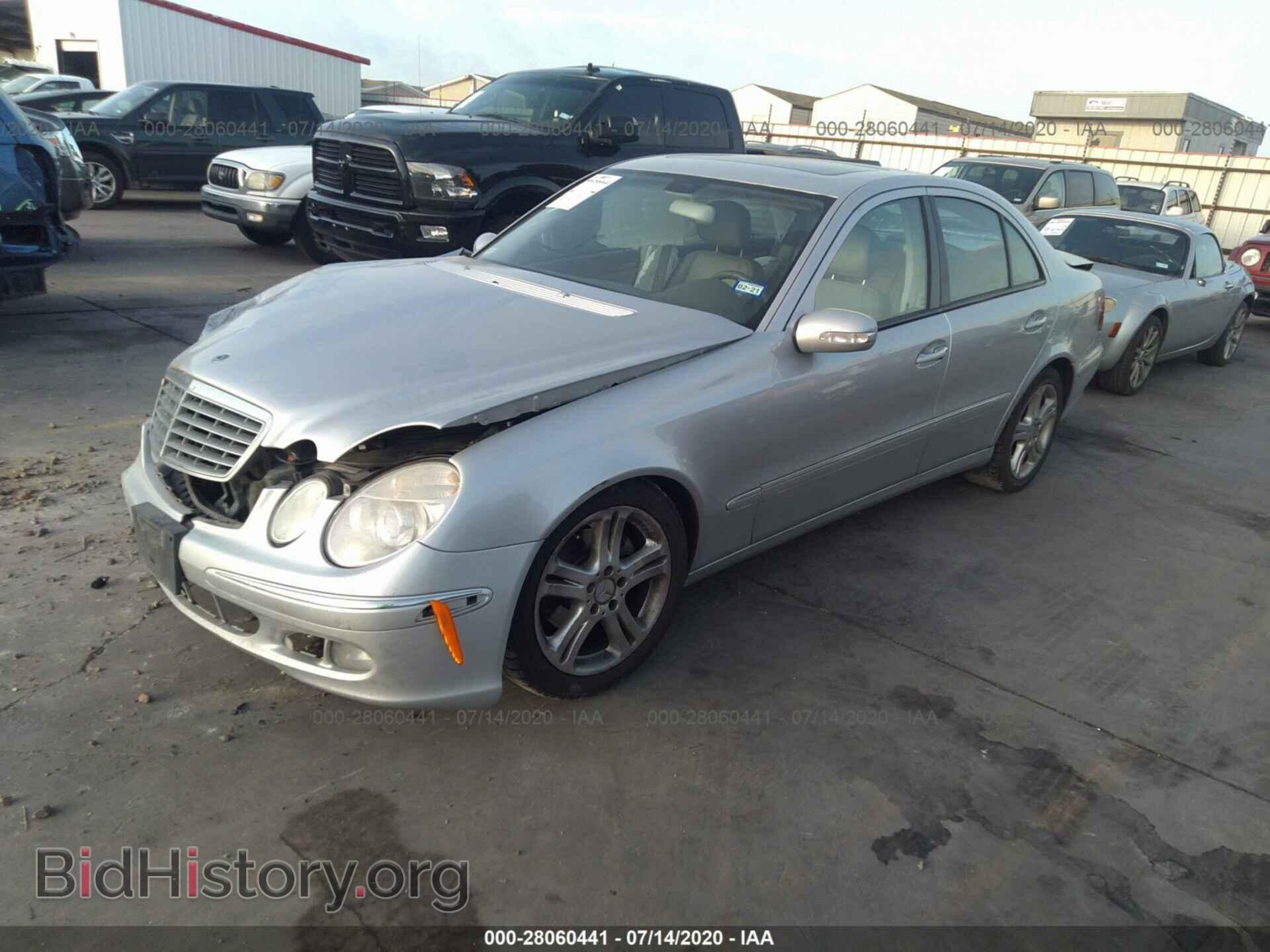 2006 MERCEDES-BENZ E-CLASS - VIN: WDBUF56J06A882558 - Фото 2