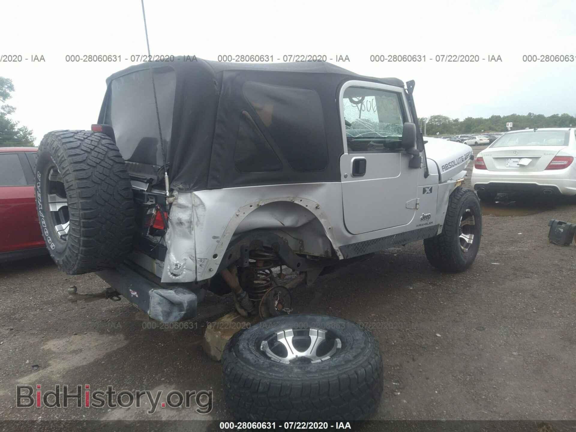 2005 JEEP WRANGLER - VIN: 1J4FA39S55P352111 - Photo 4