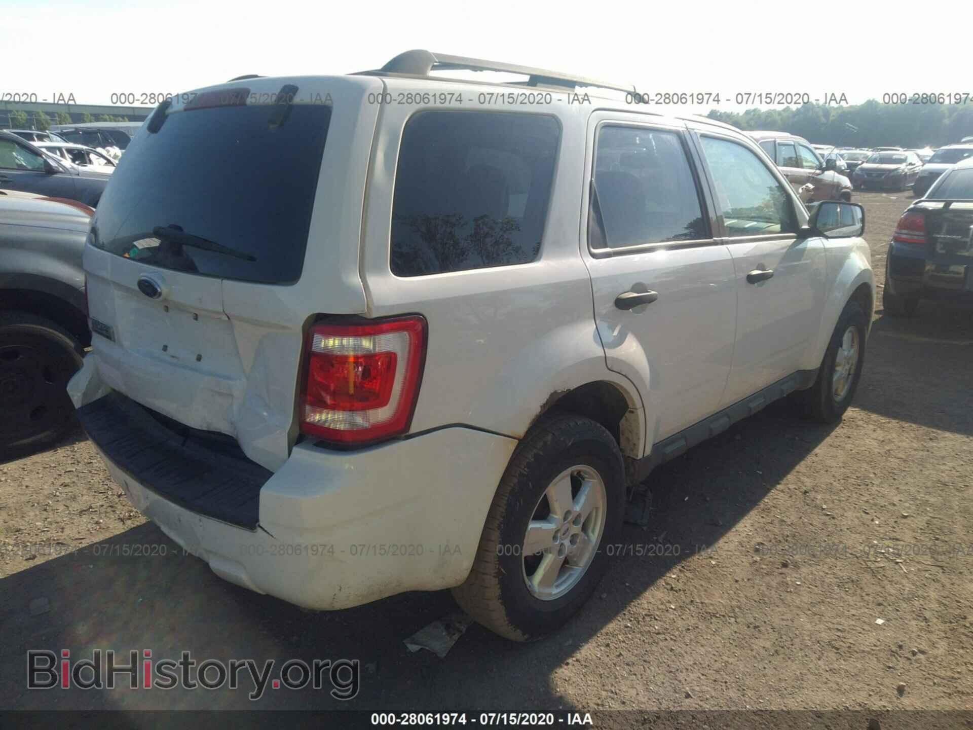 2009 FORD ESCAPE - VIN: 1FMCU03779KB93819 - Фото 4