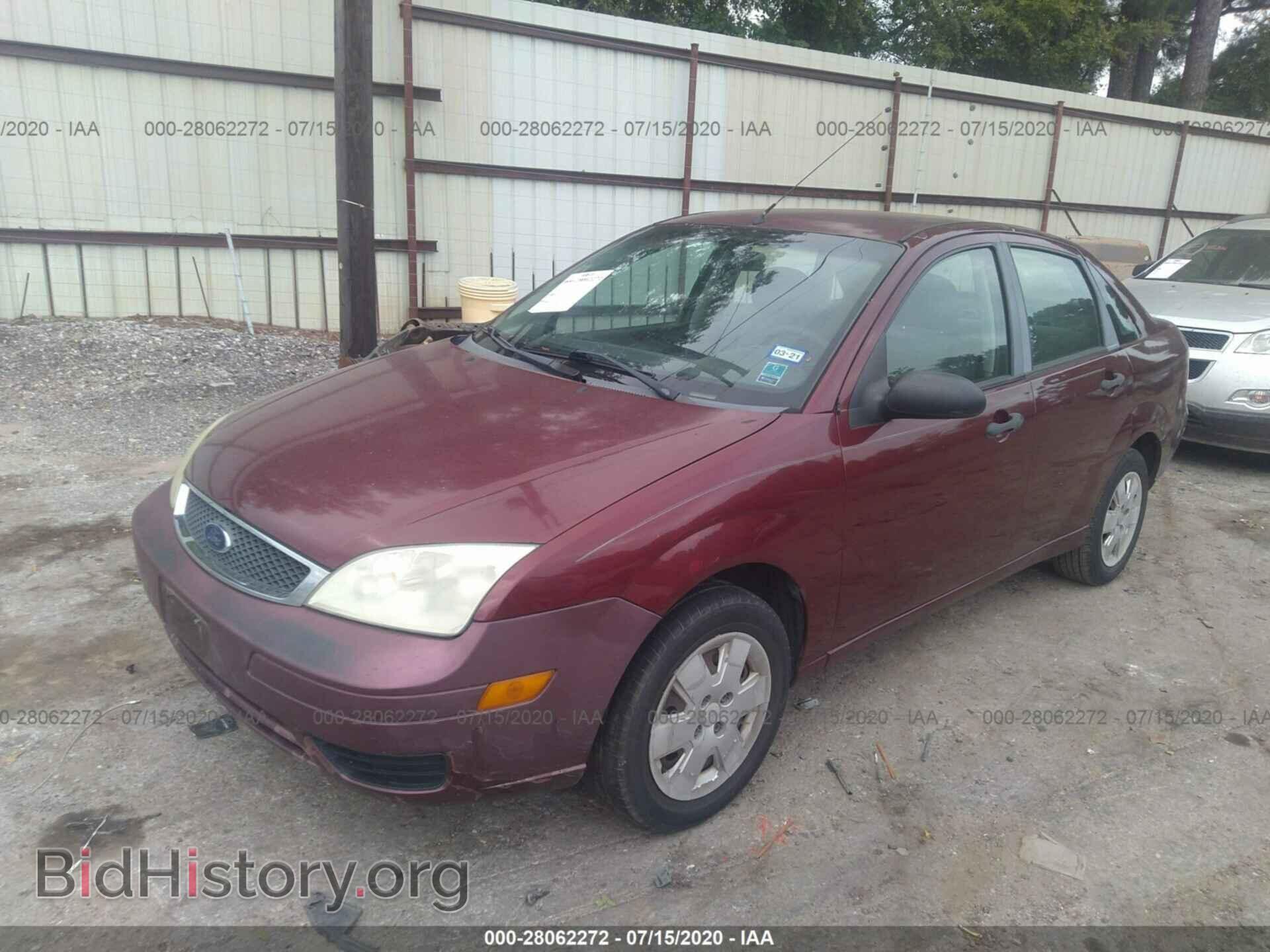 2007 FORD FOCUS - VIN: 1FAFP34N27W207600 - Фото 2