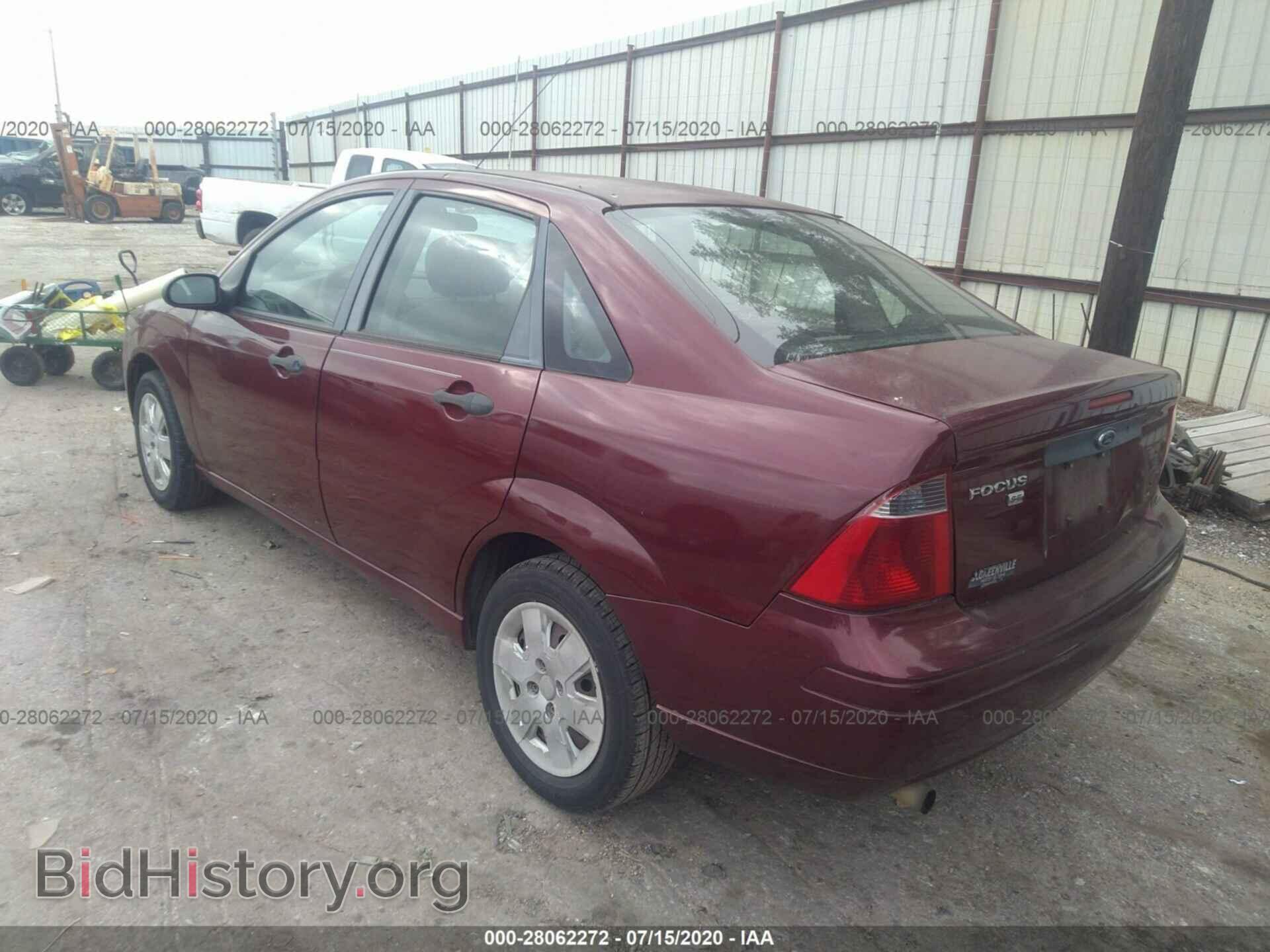 2007 FORD FOCUS - VIN: 1FAFP34N27W207600 - Фото 3