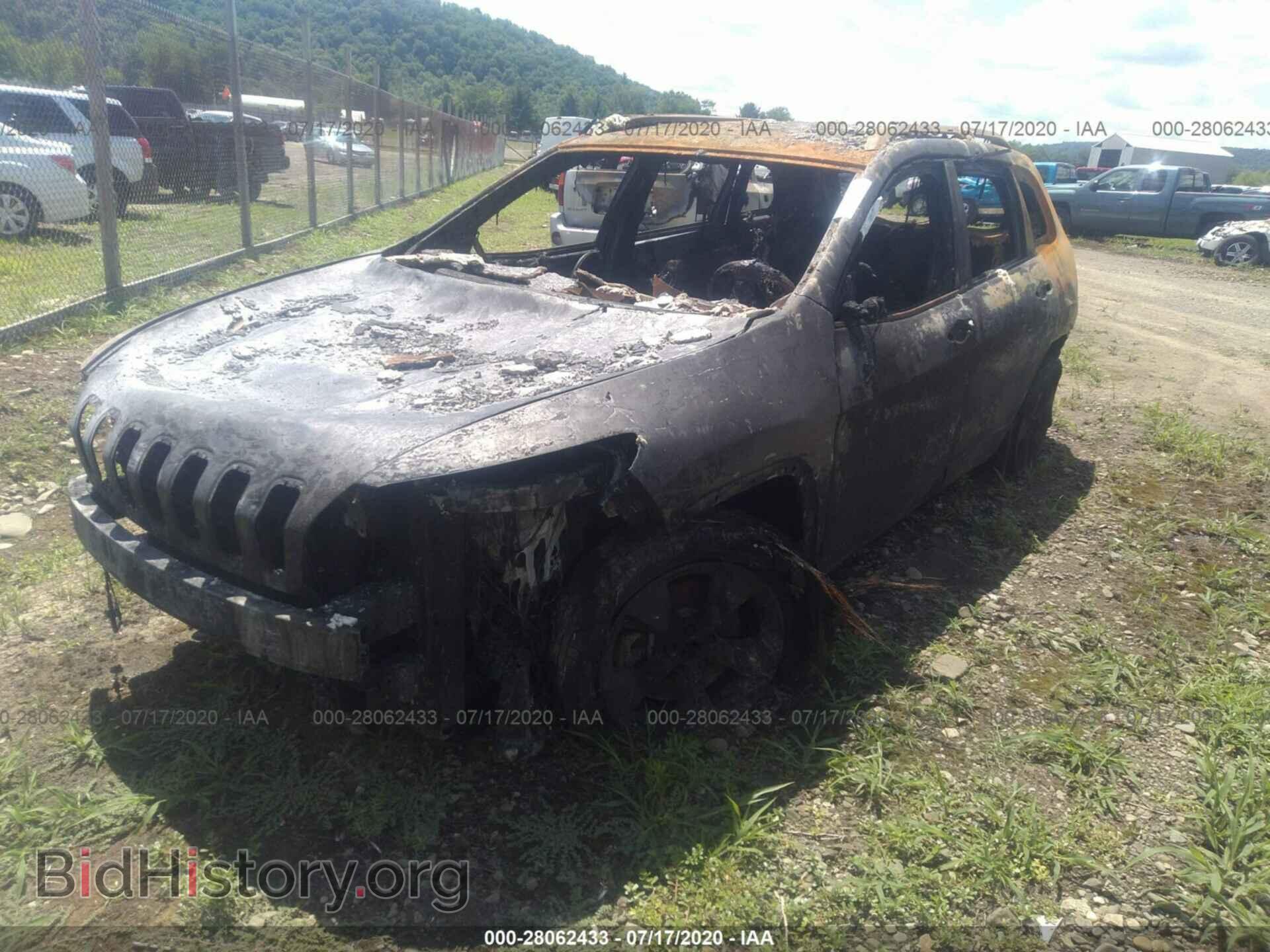 2016 JEEP CHEROKEE - VIN: 1C4PJMDS9GW305597 - Photo 2