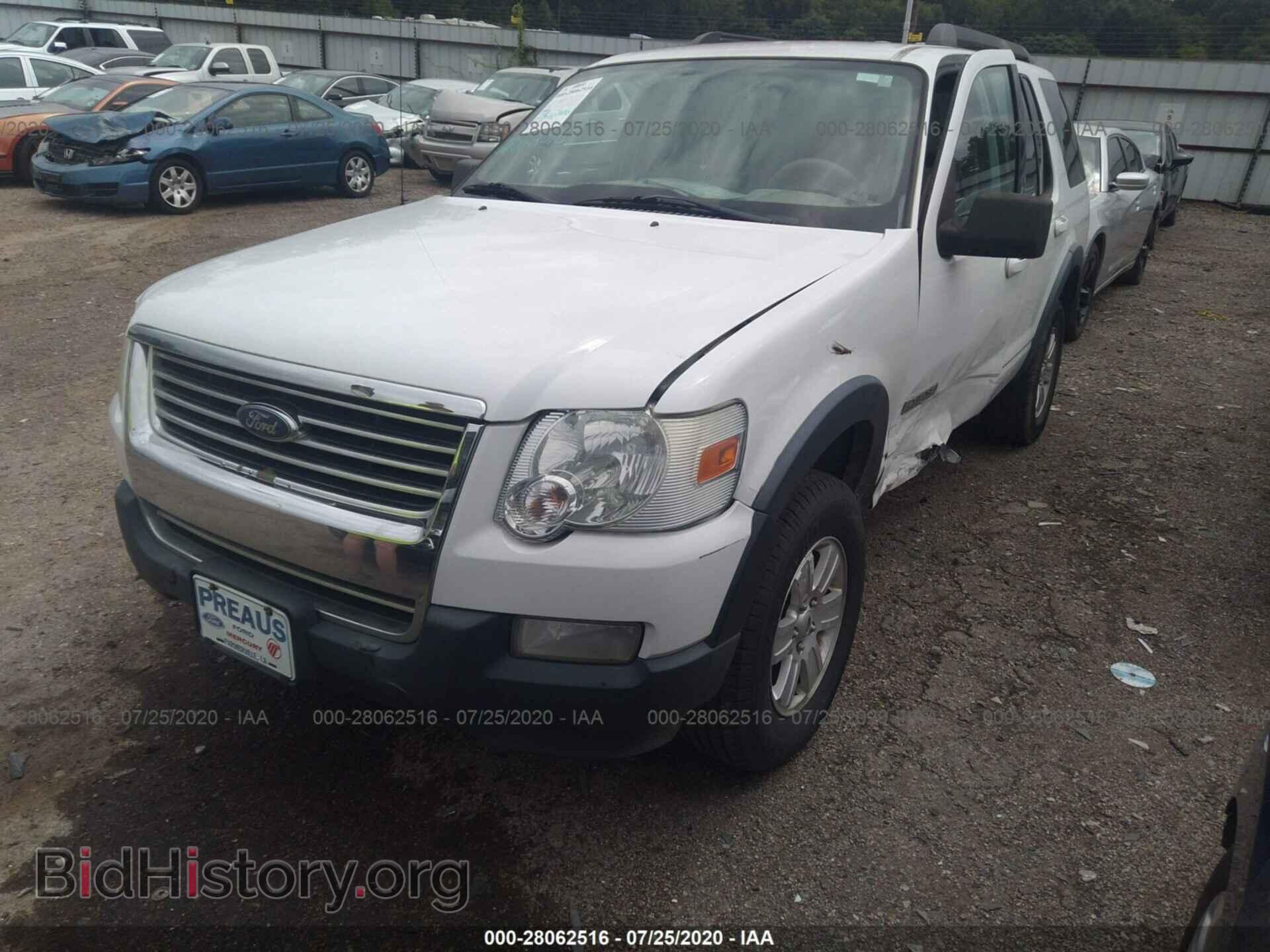 2007 FORD EXPLORER - VIN: 1FMEU63E77UB35737 - Фото 2